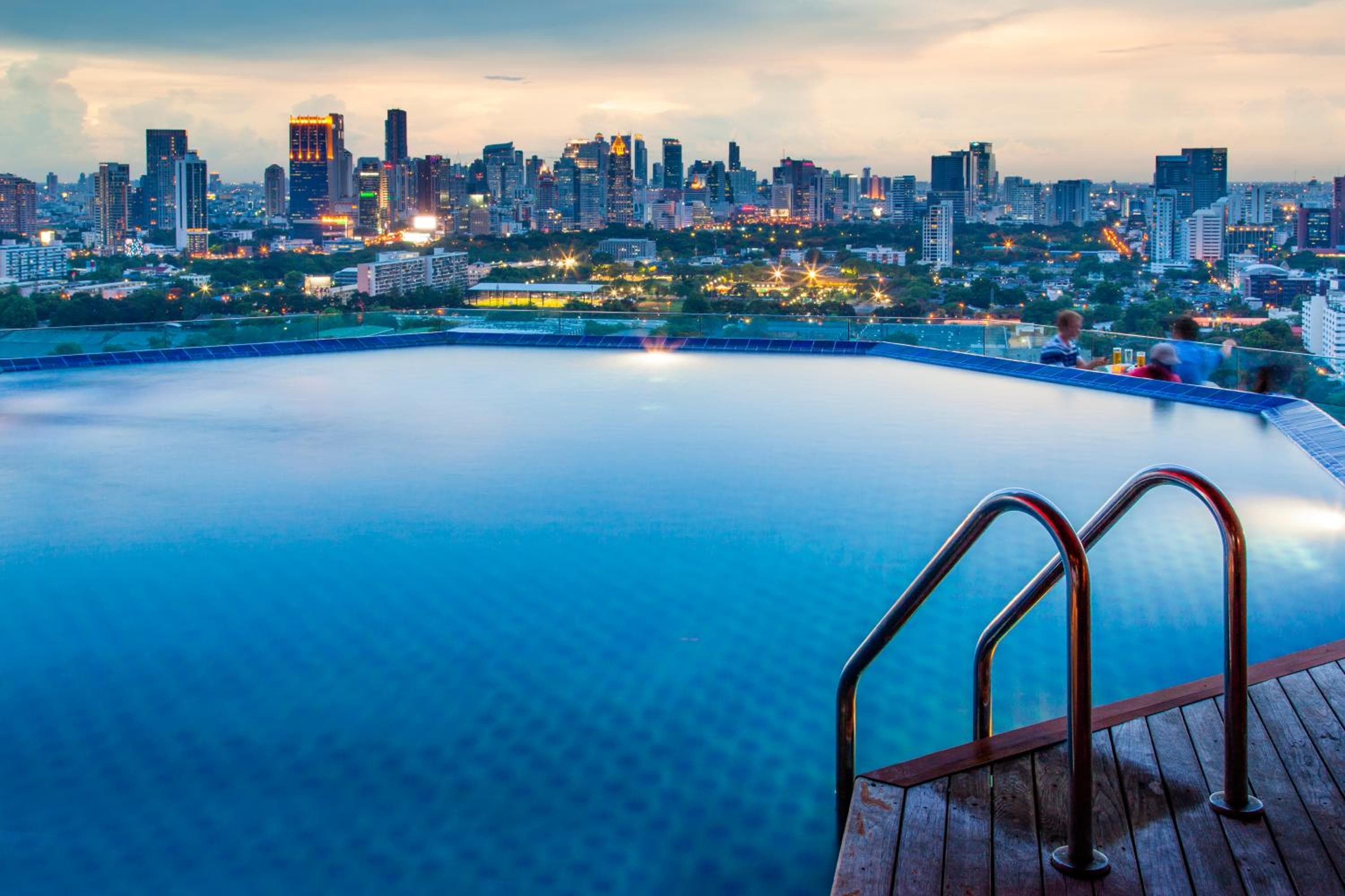 Hotel Bangkok — 5