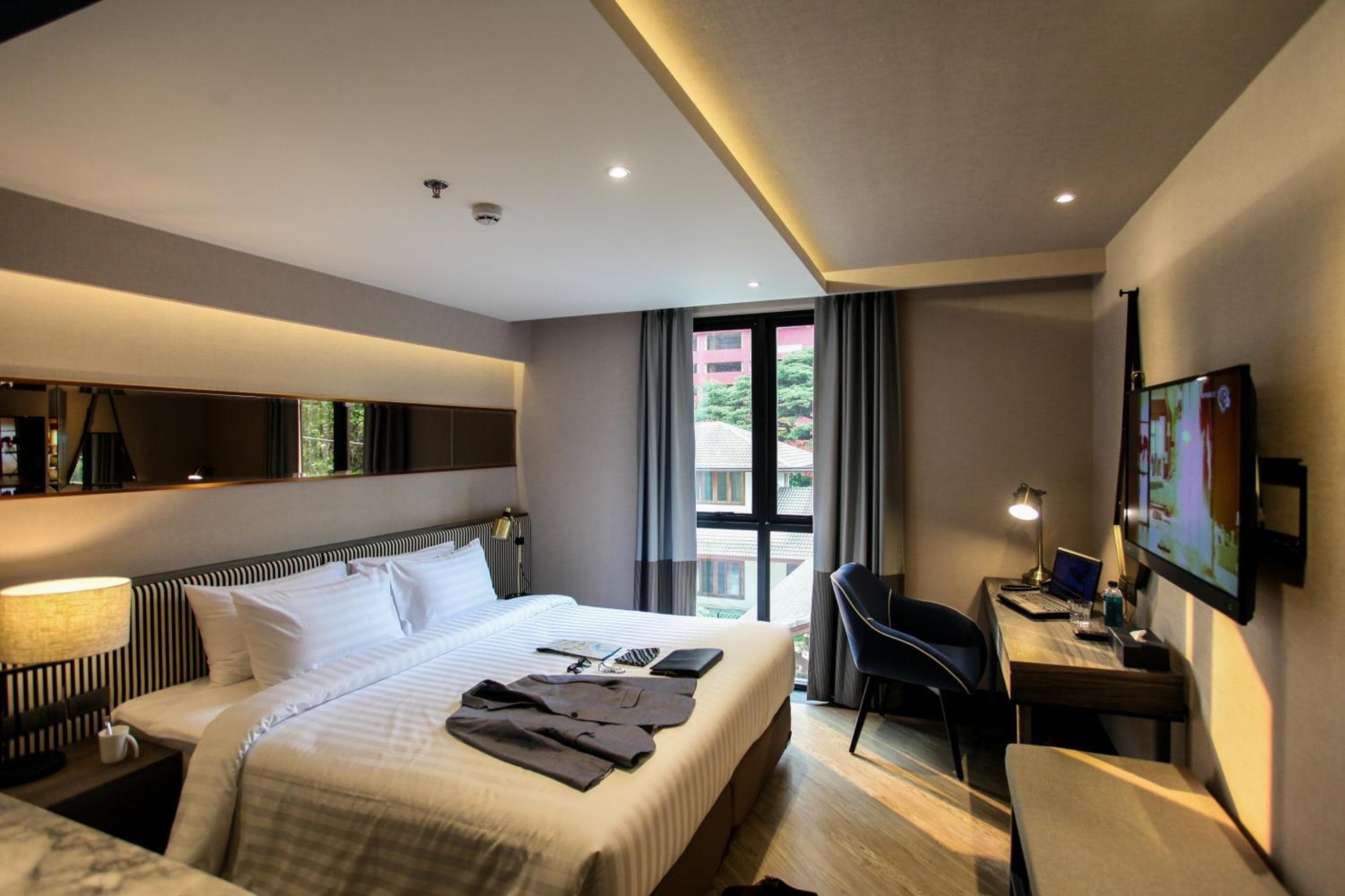 Vince Hotel Pratunam — 13