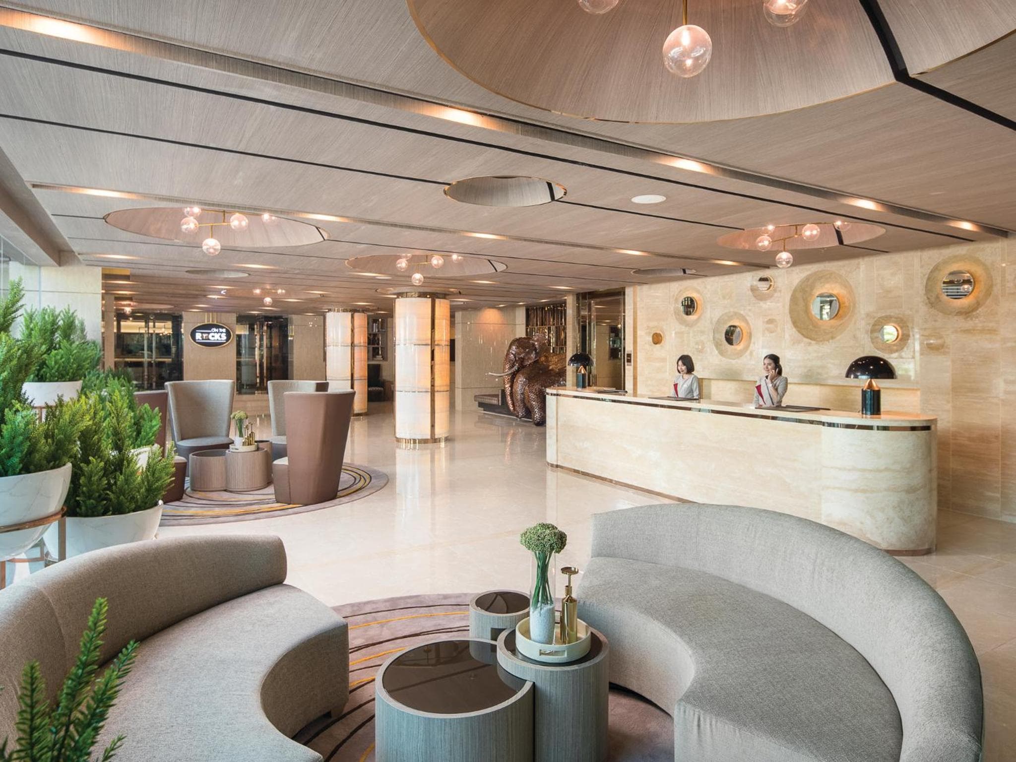 Solitaire Bangkok Sukhumvit 11 by Kingston Hotels — 12
