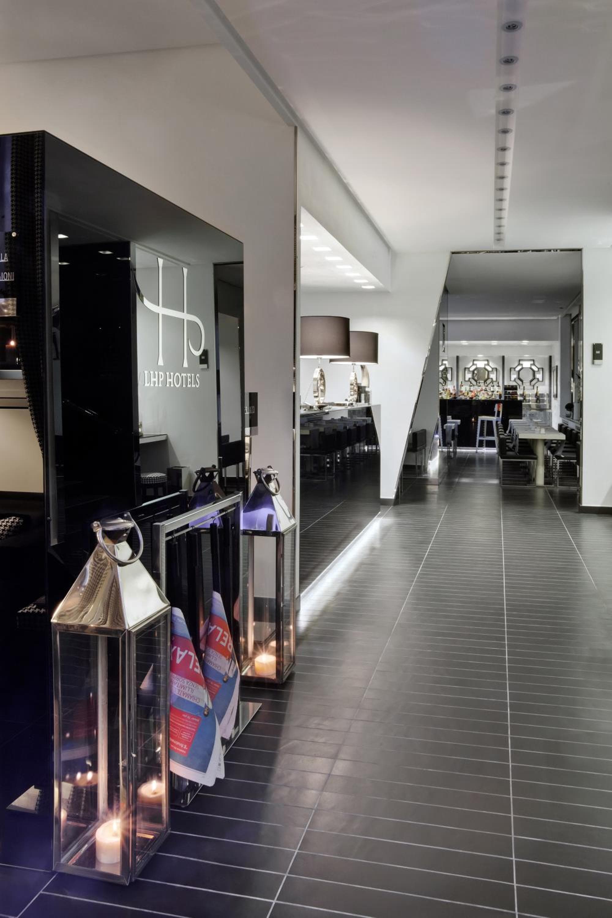 LHP Hotel Napoleon — 27