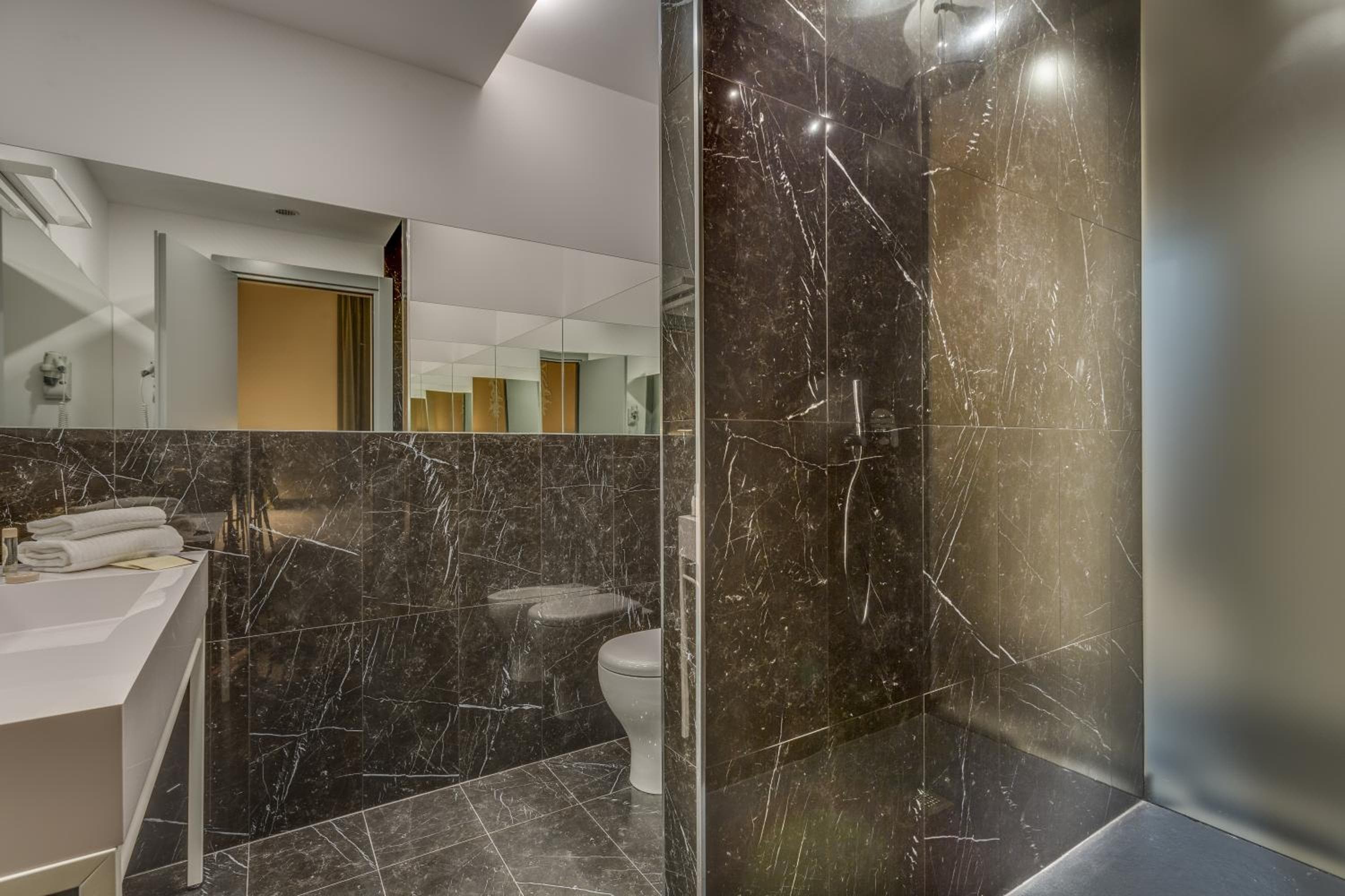 Otivm Hotel — 23