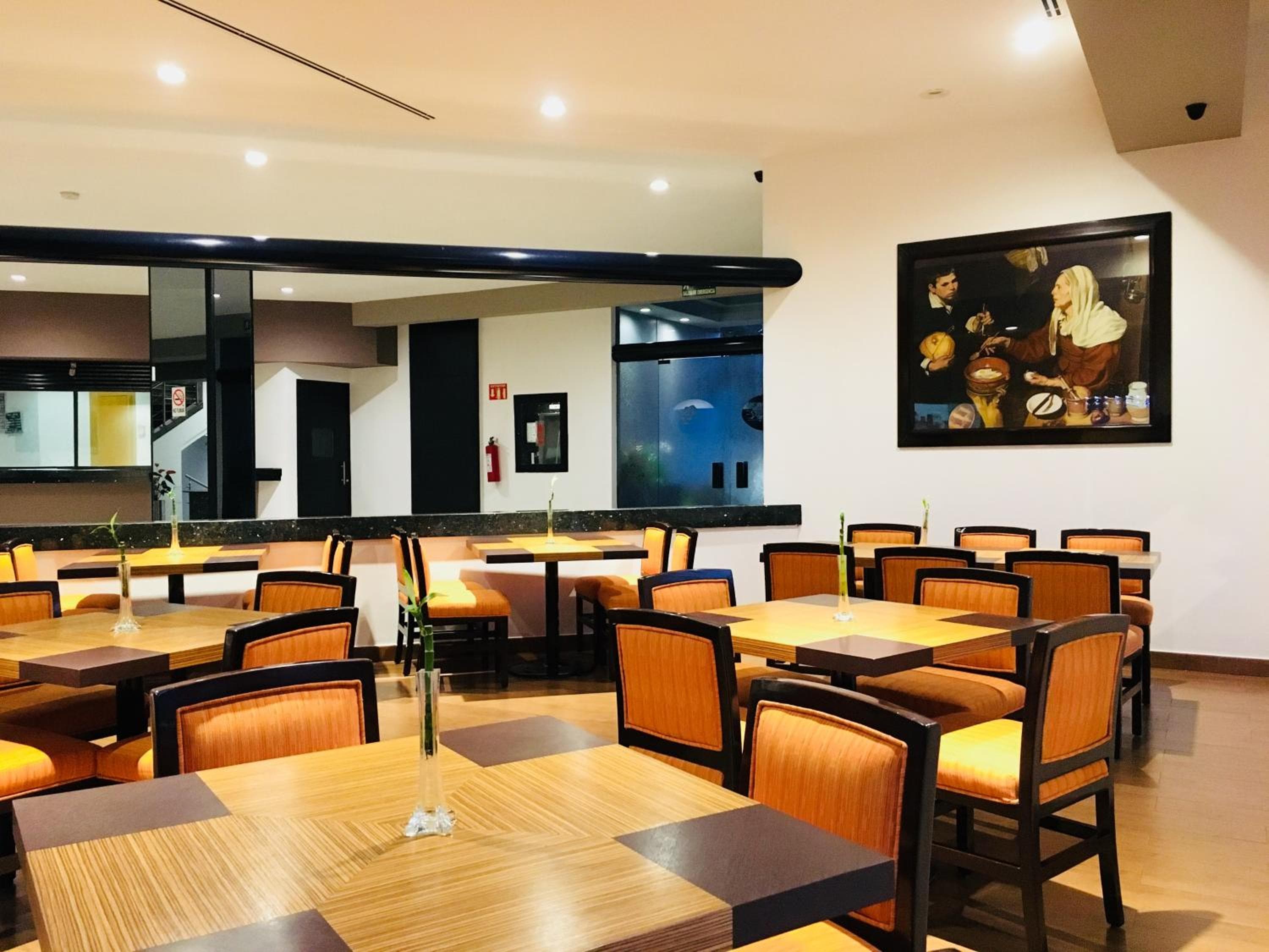 Hotel Harare — 15