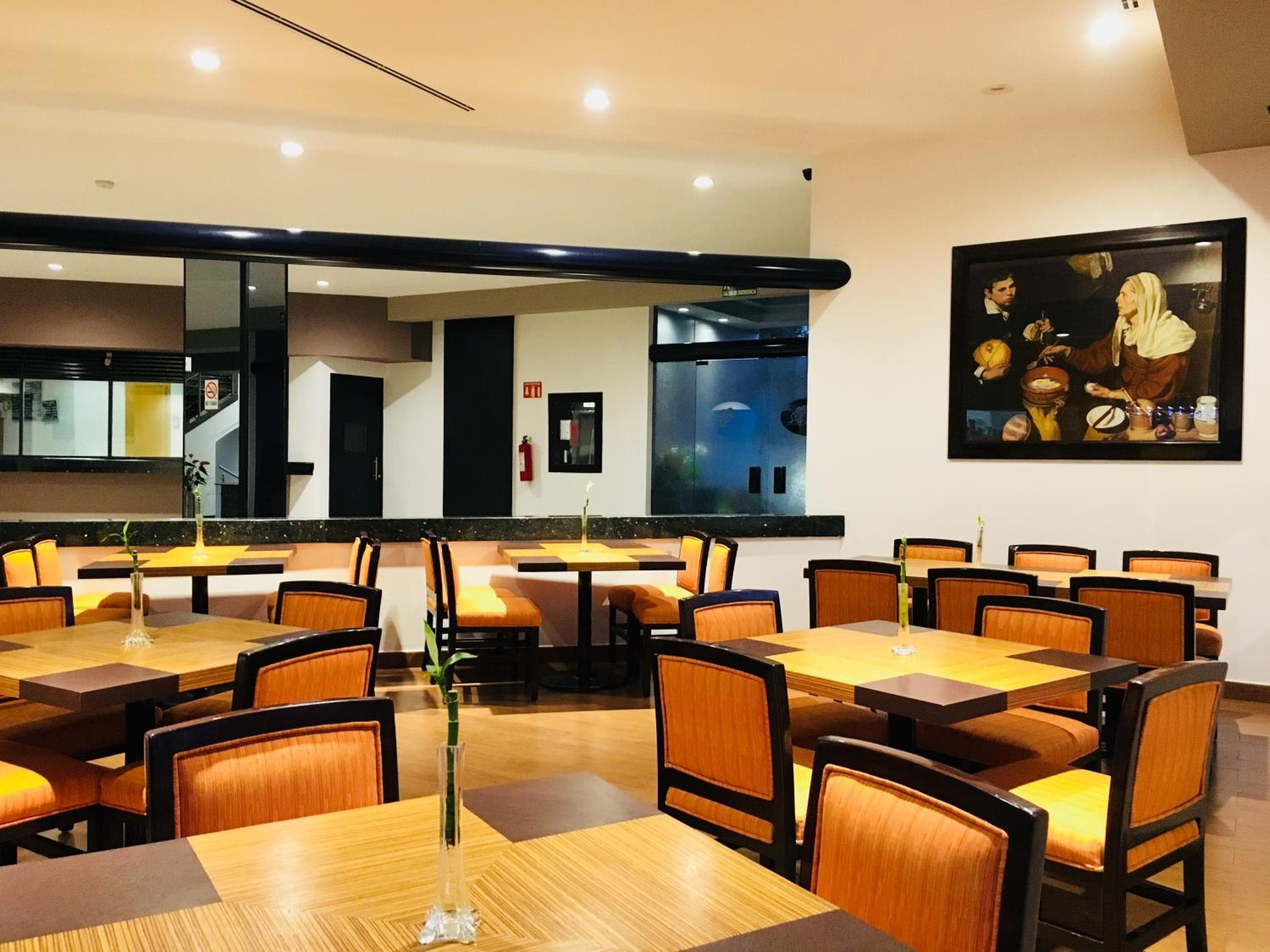 Hotel Harare — 16
