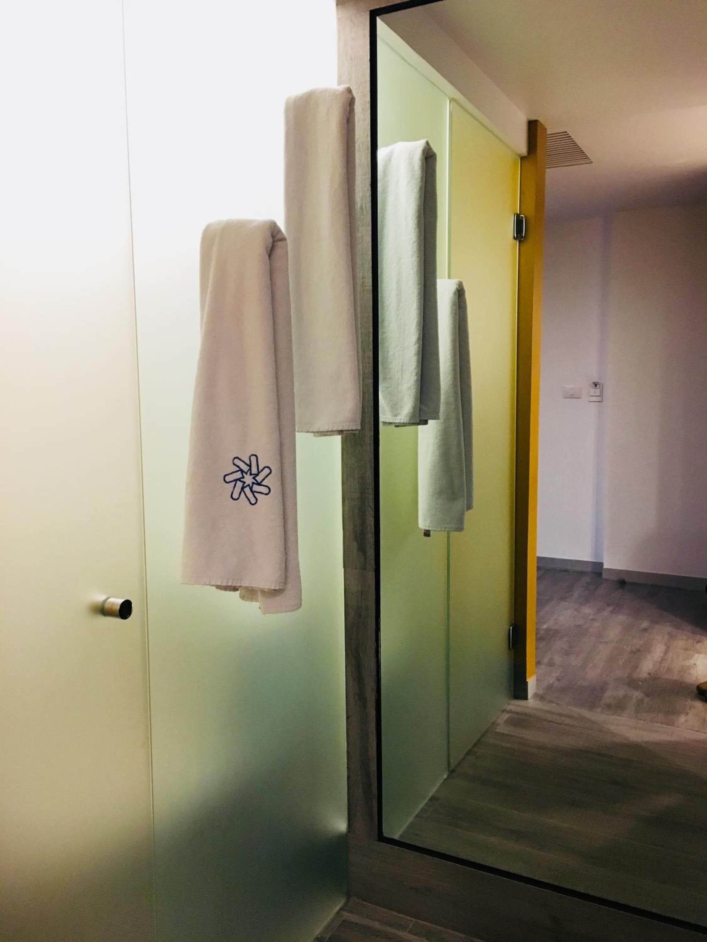 Hotel Harare — 27