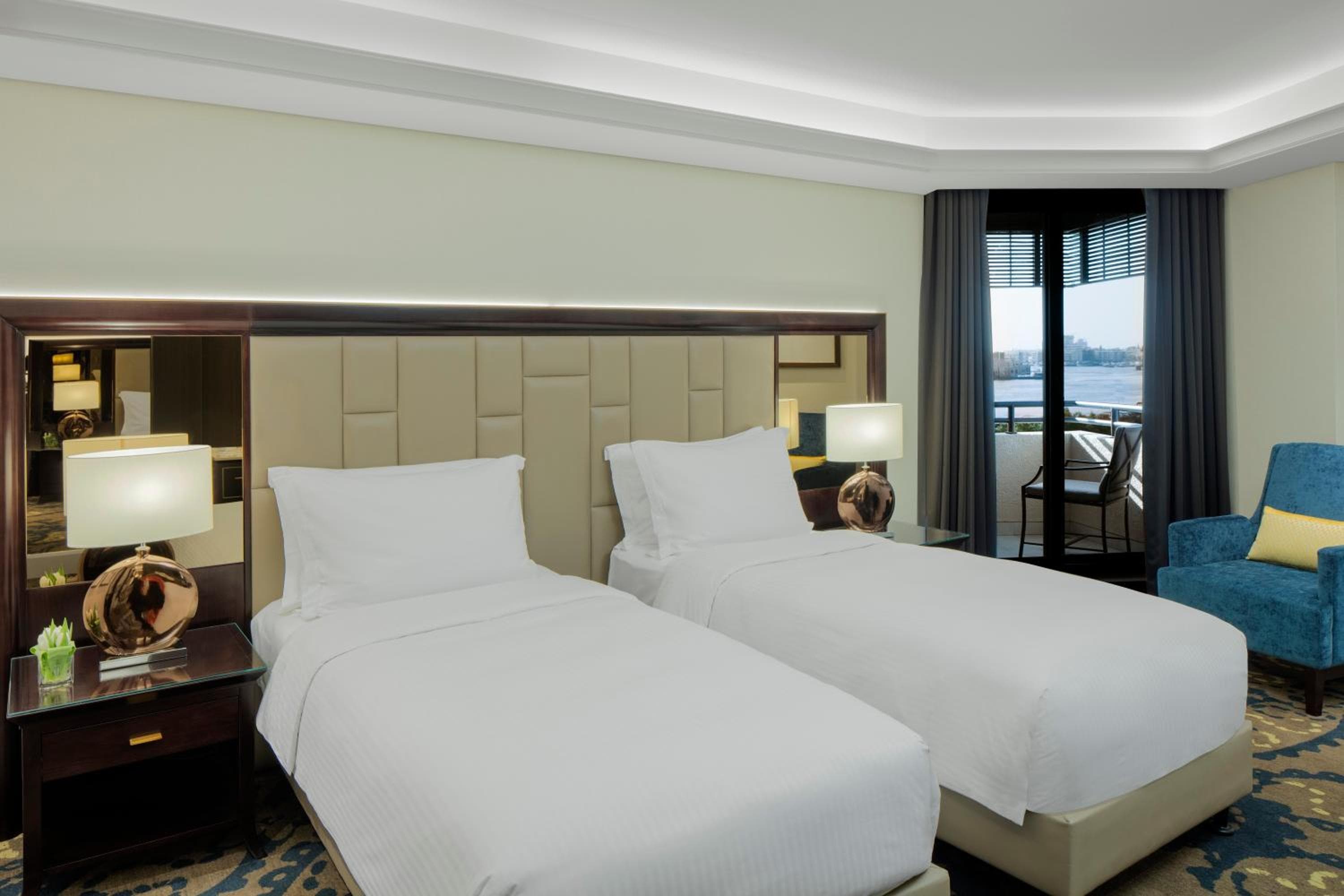 Radisson Blu Hotel, Dubai Deira Creek — 23