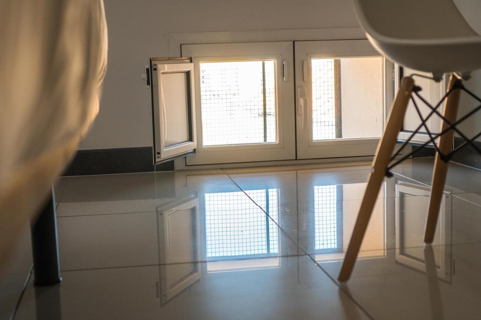 Las habitaciones de la ciudad de las luces — 20