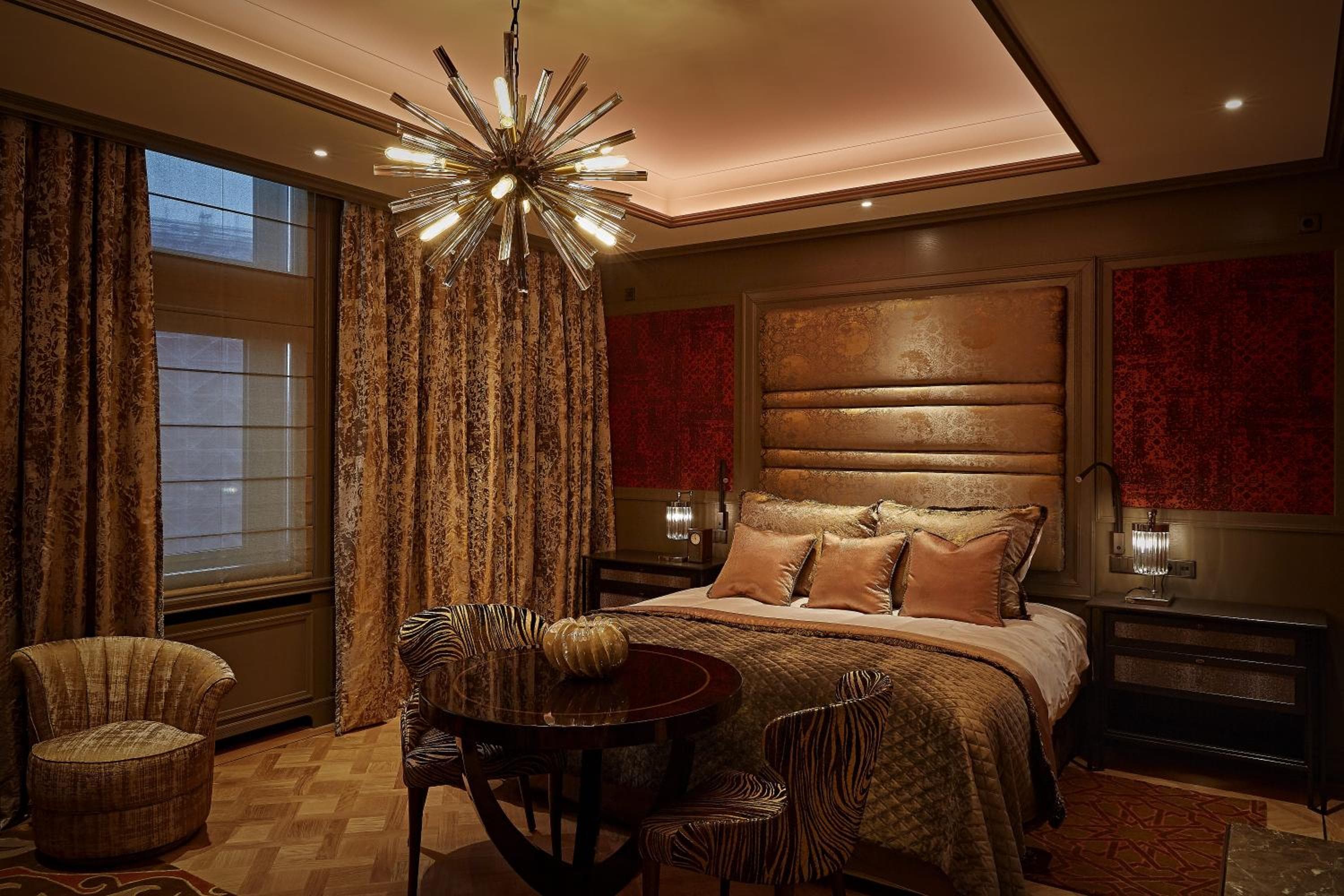 Hotel TwentySeven - Small Luxury Hotels of the World — 24