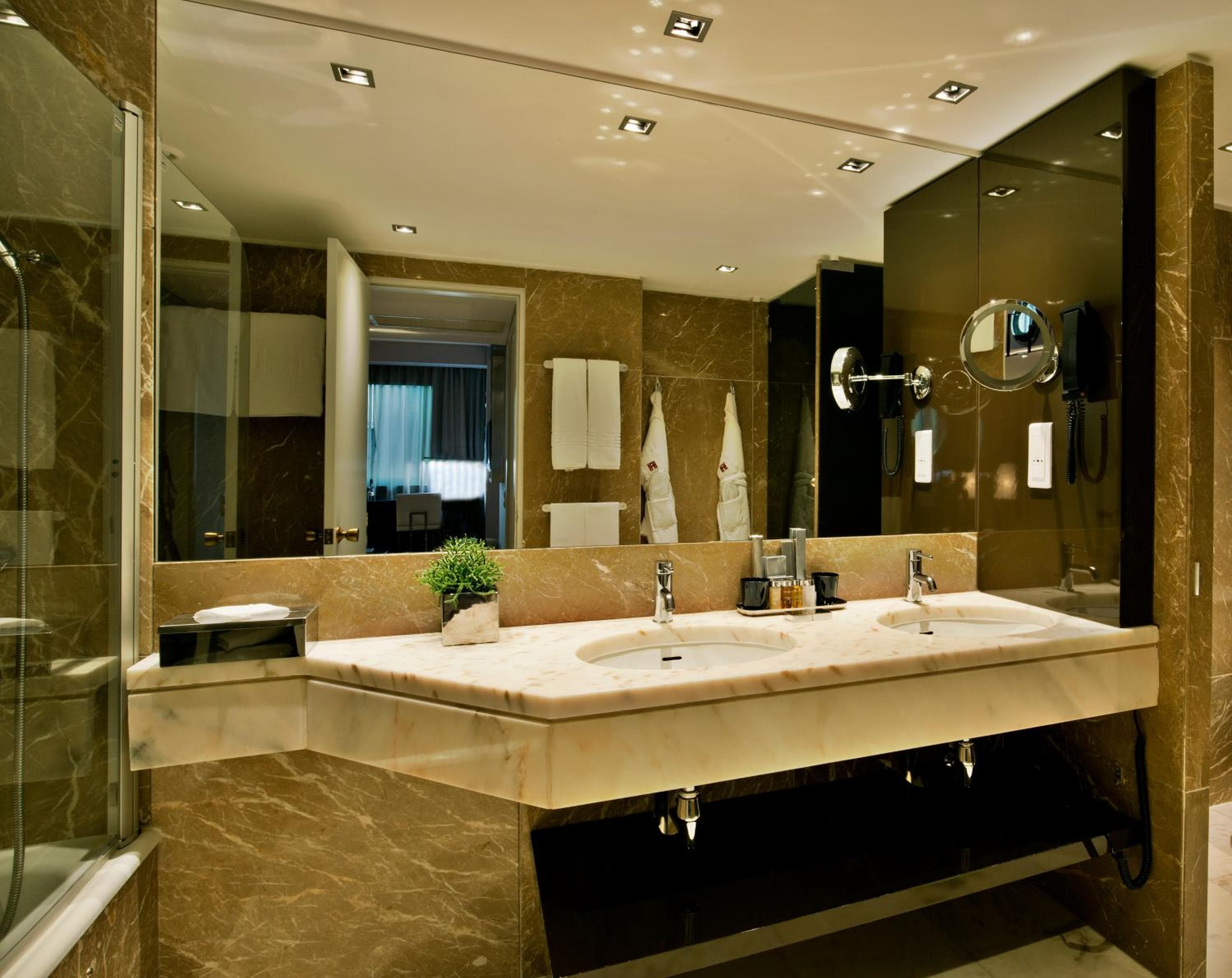 Altis Grand Hotel — 8