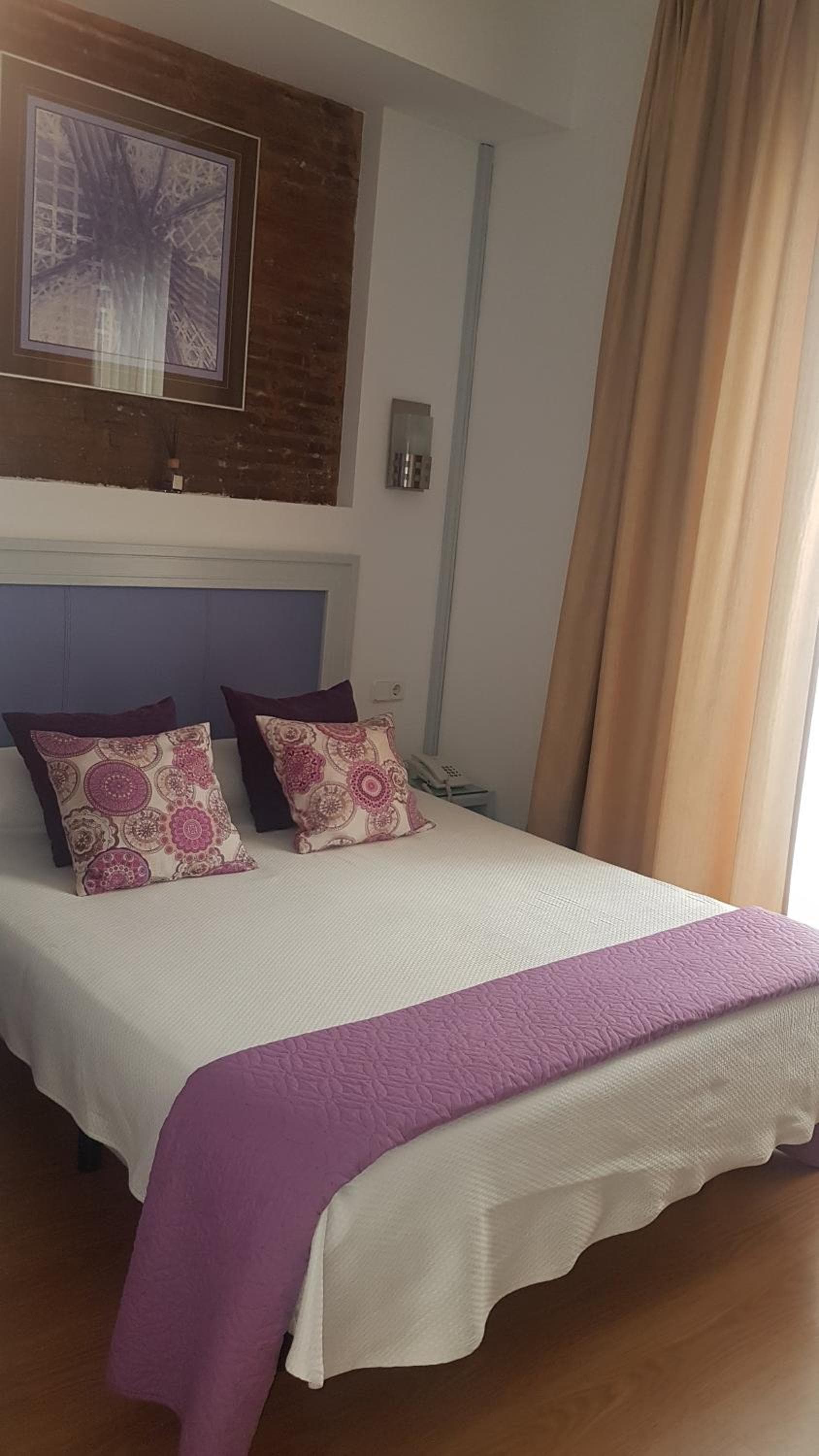 Hotel y Apartamentos Doña Lola — 24