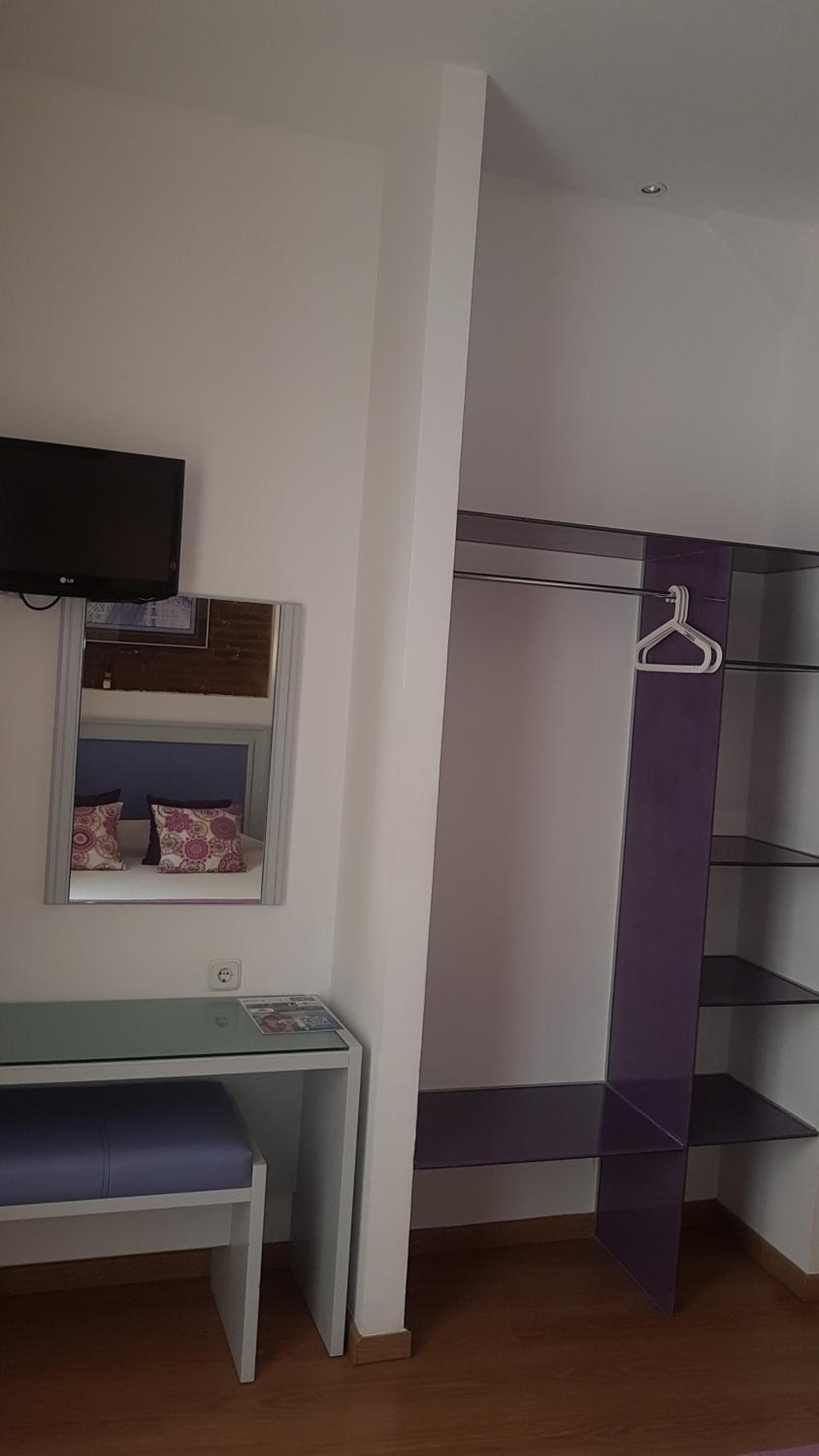 Hotel y Apartamentos Doña Lola — 14