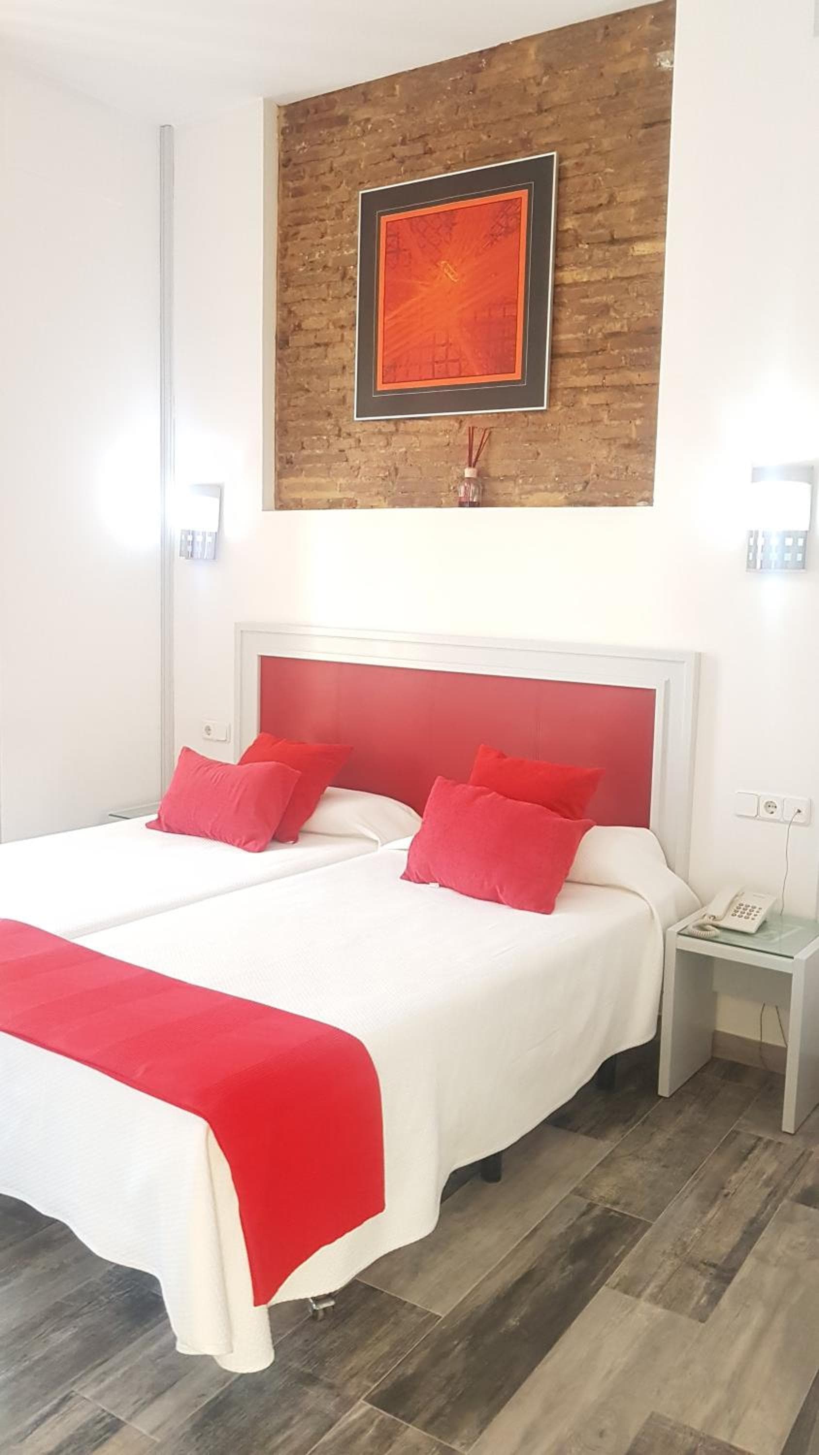 Hotel y Apartamentos Doña Lola — 29