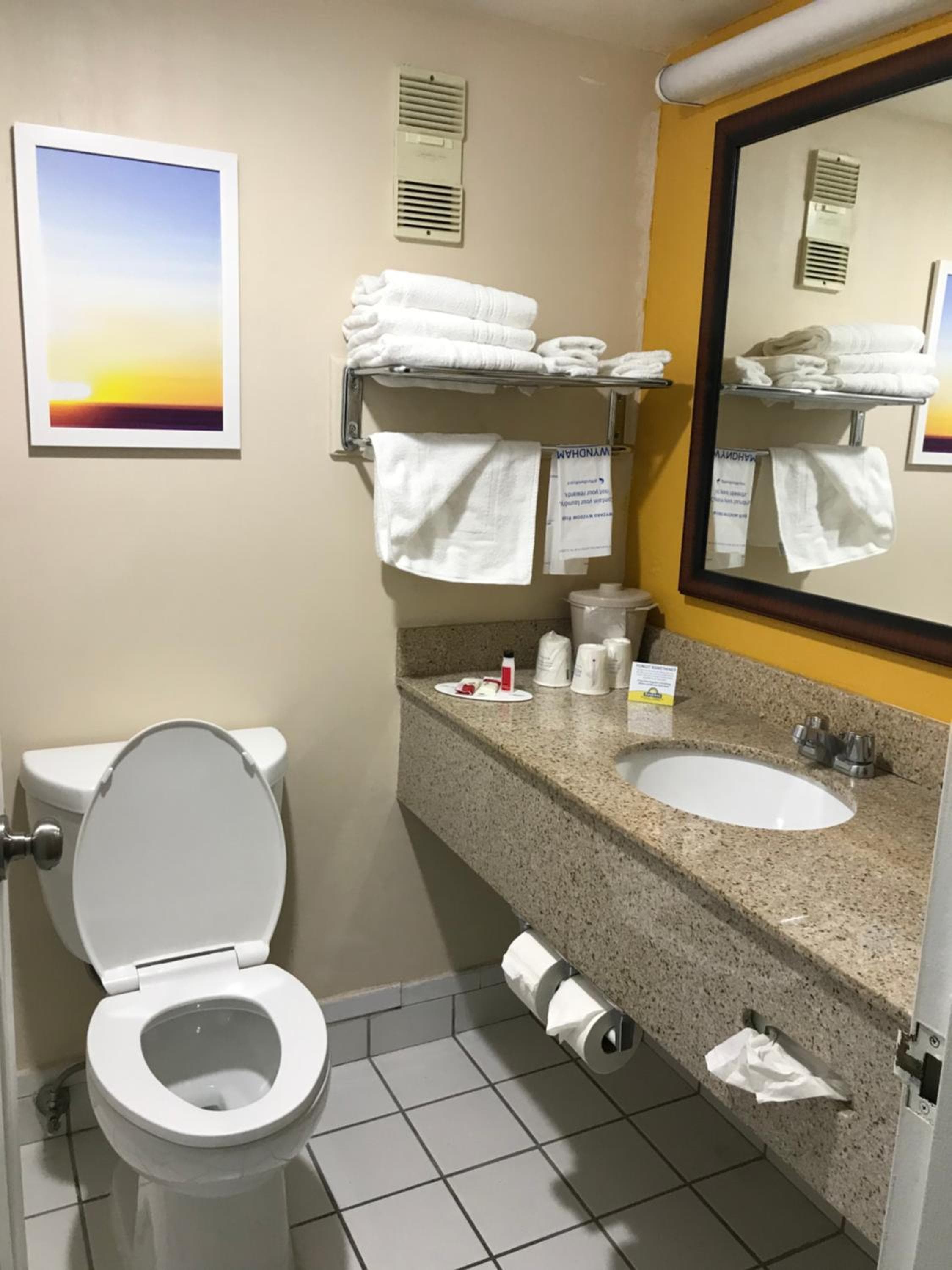 enVision Hotel Miami International Airport — 6