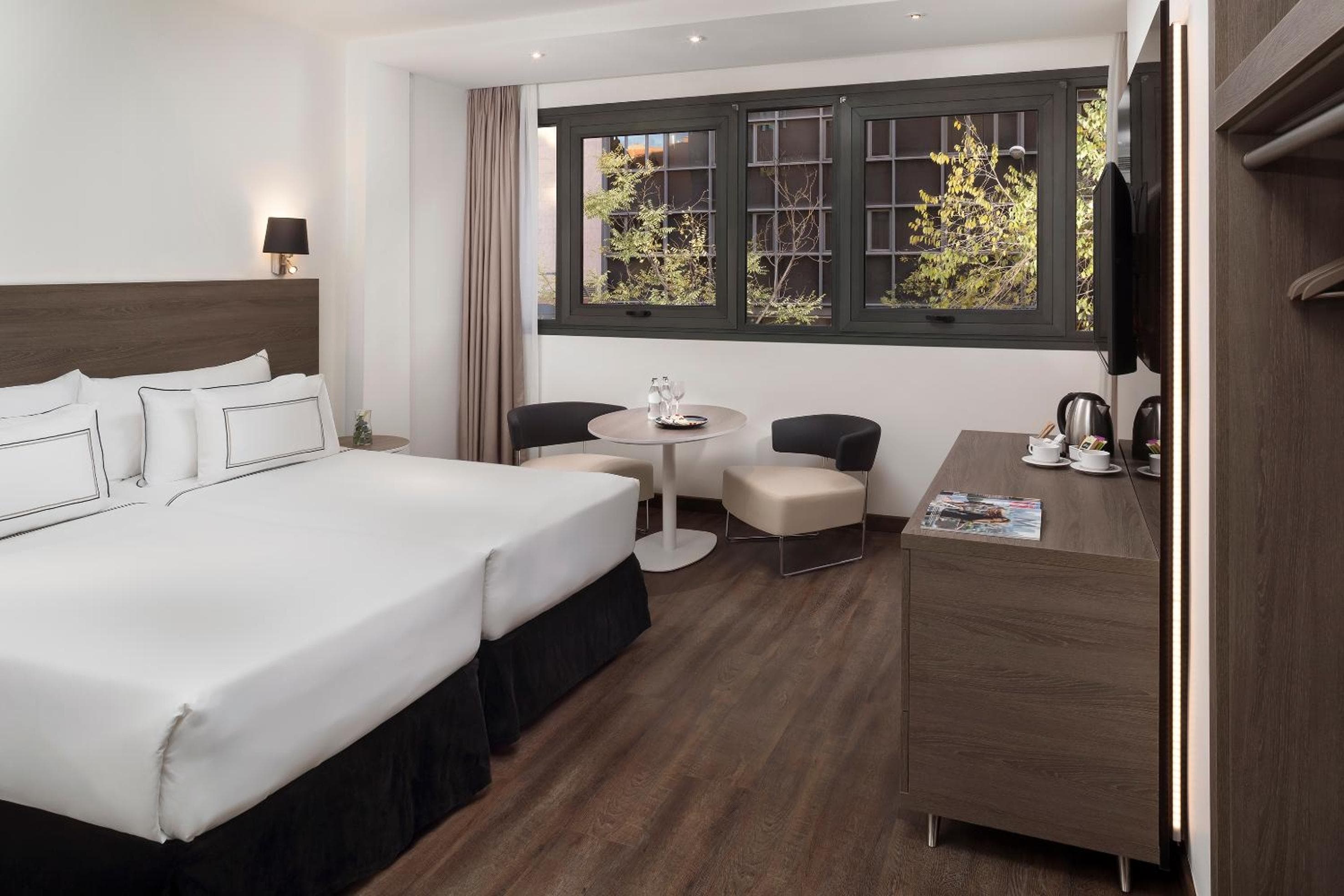 Melia Madrid Serrano — 17