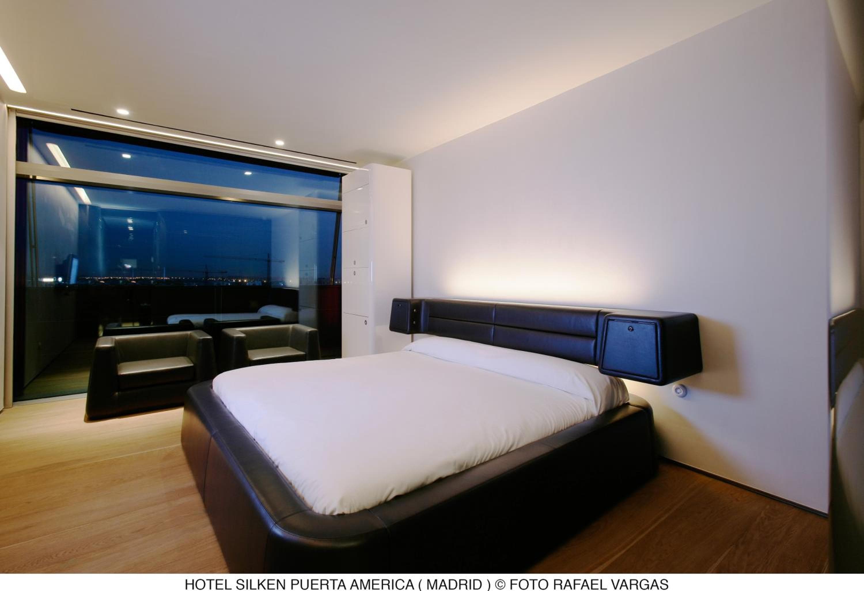 Hotel Puerta America — 6