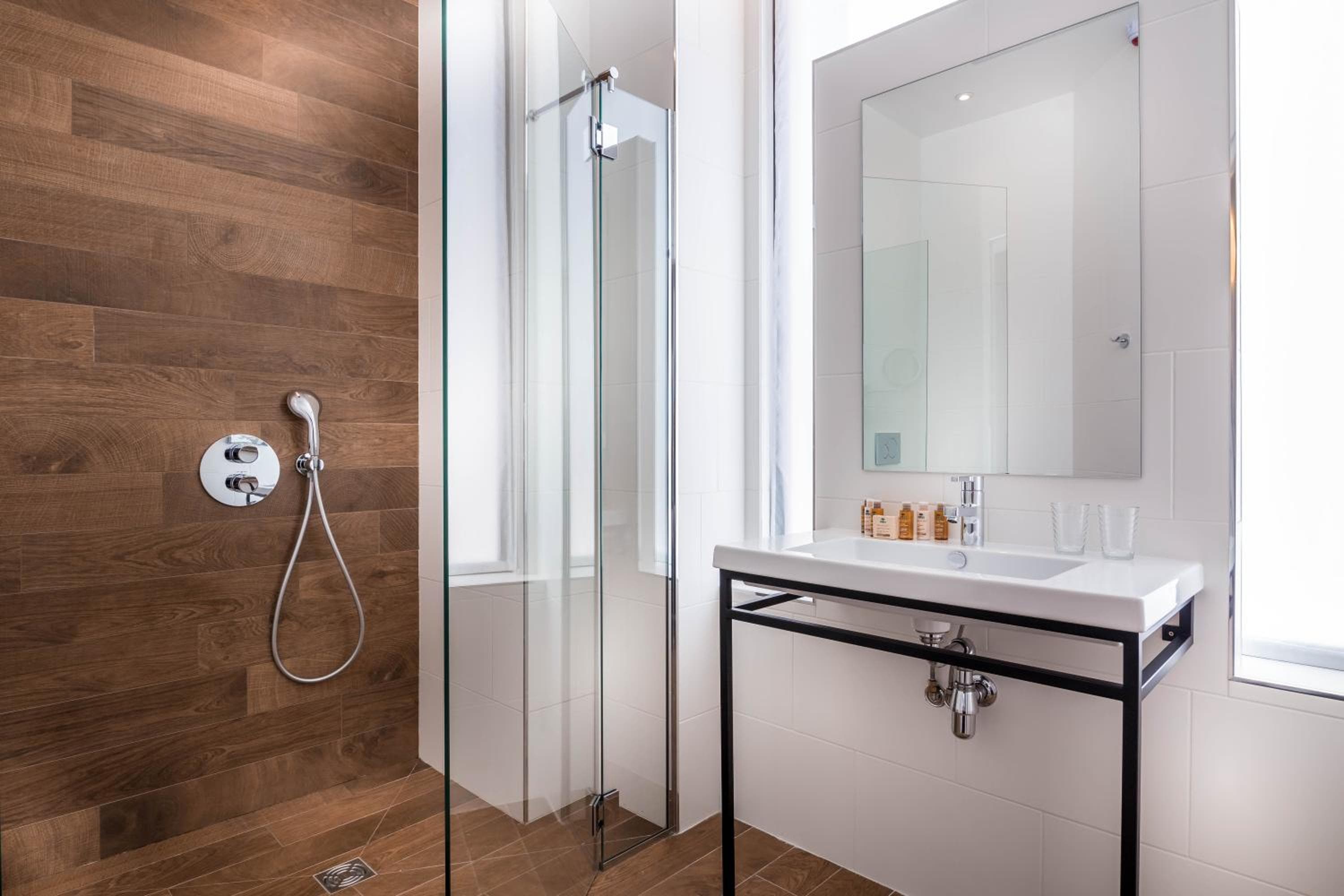 Hotel Marais Grands Boulevards — 11