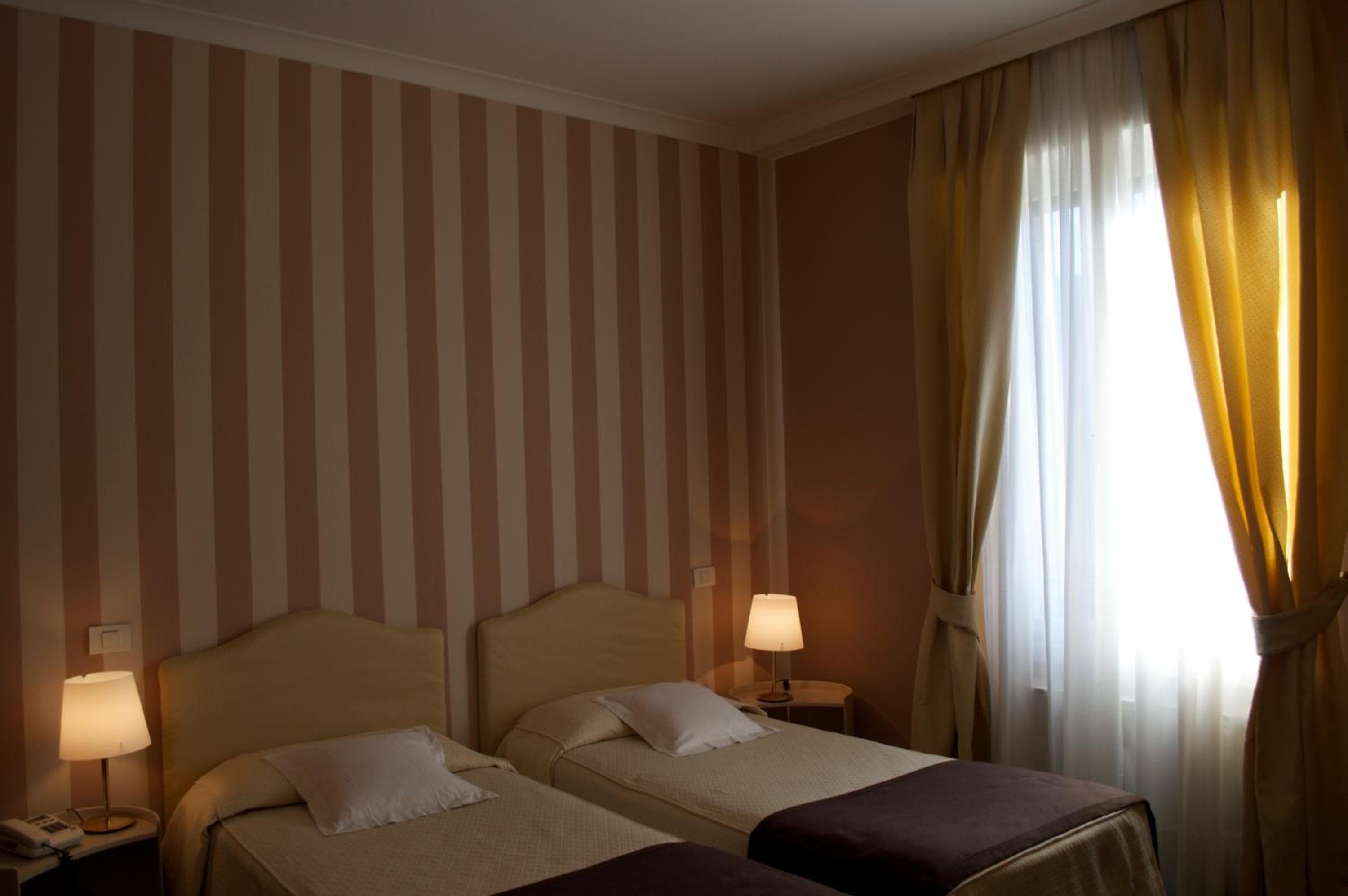 Hotel Kolumbien — 10