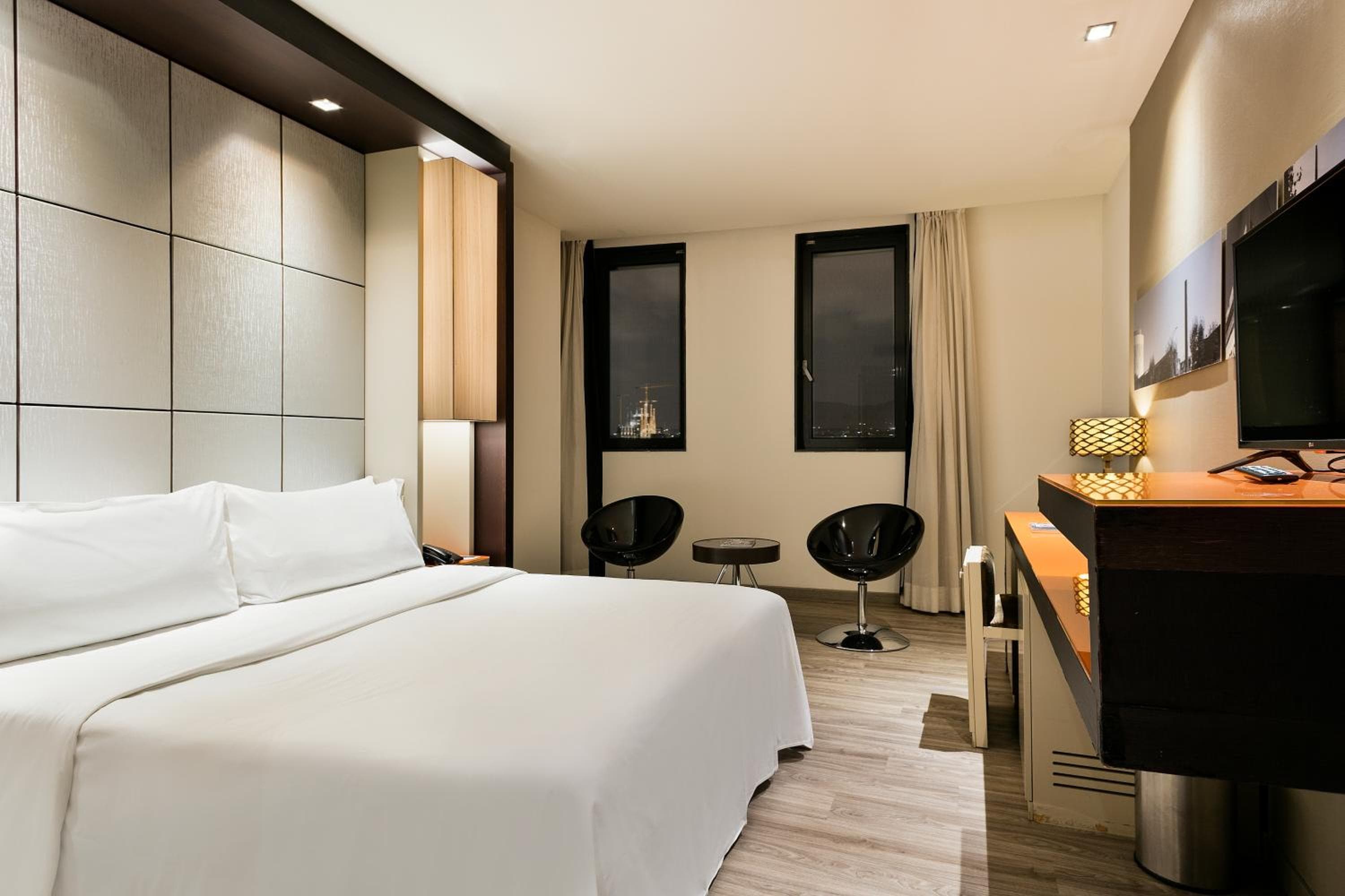 Hotel Barcelona Condal Mar Afiliado por Meliá — 15