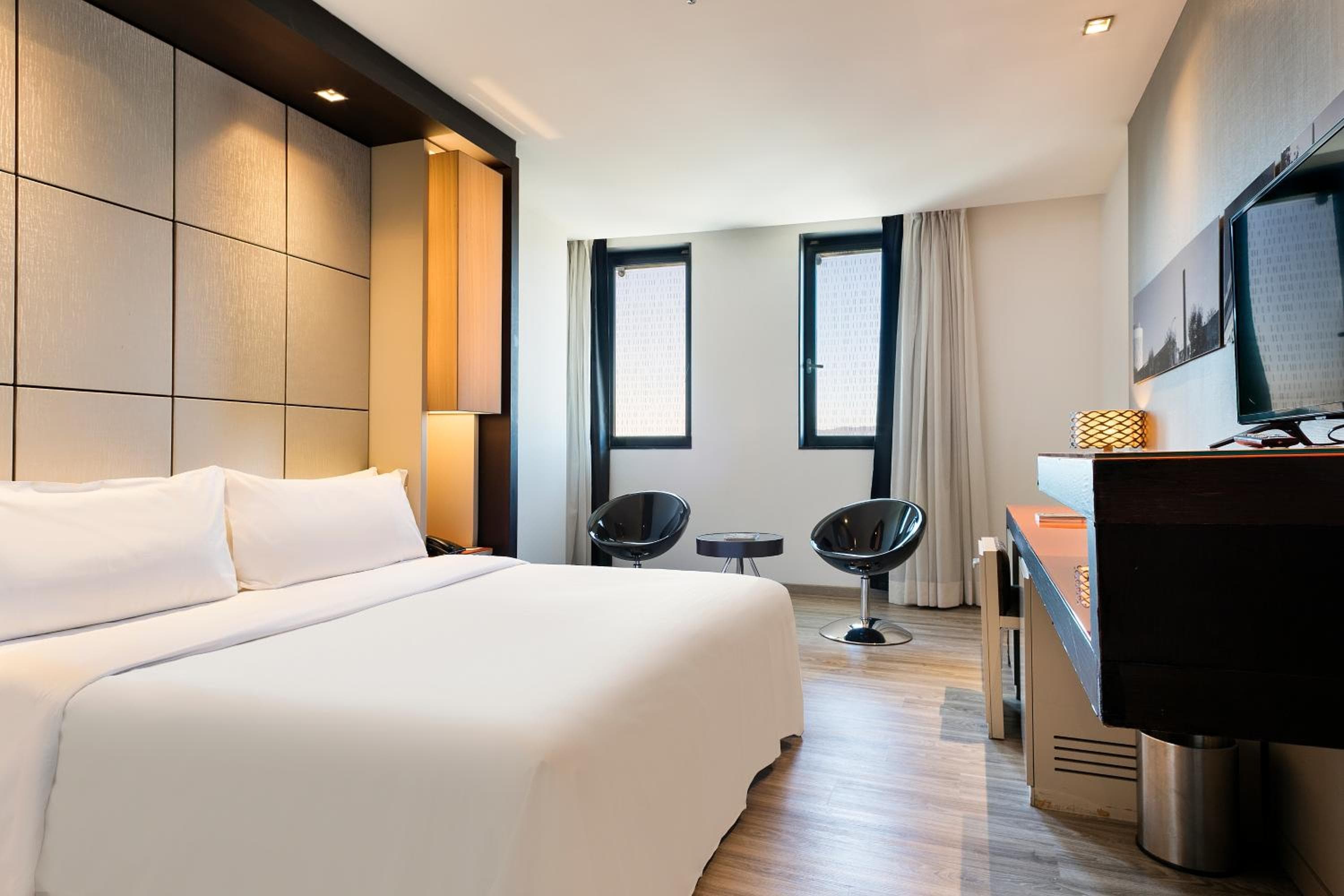 Hotel Barcelona Condal Mar Afiliado por Meliá — 18