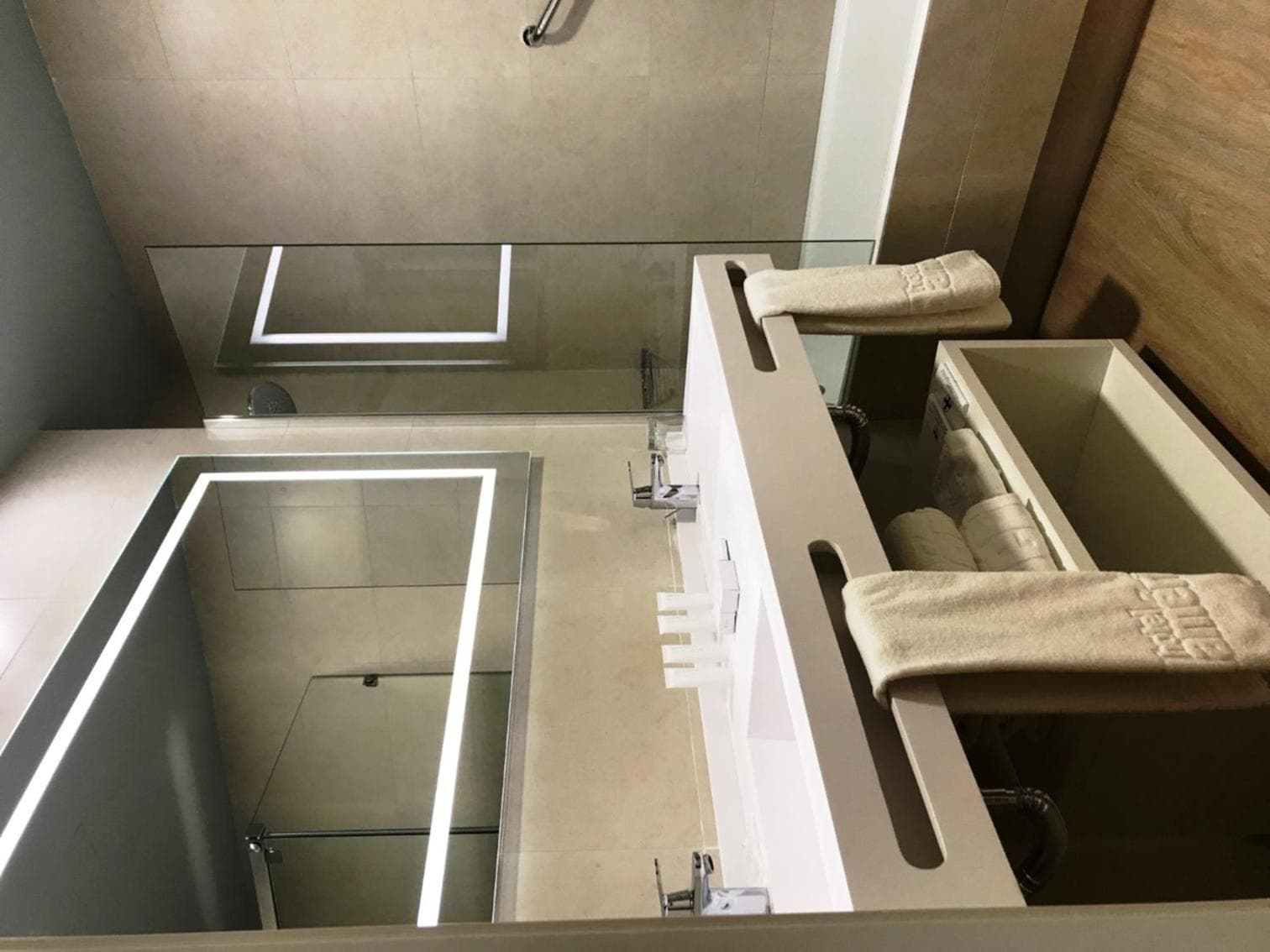 Hotel América Sevilla — 13