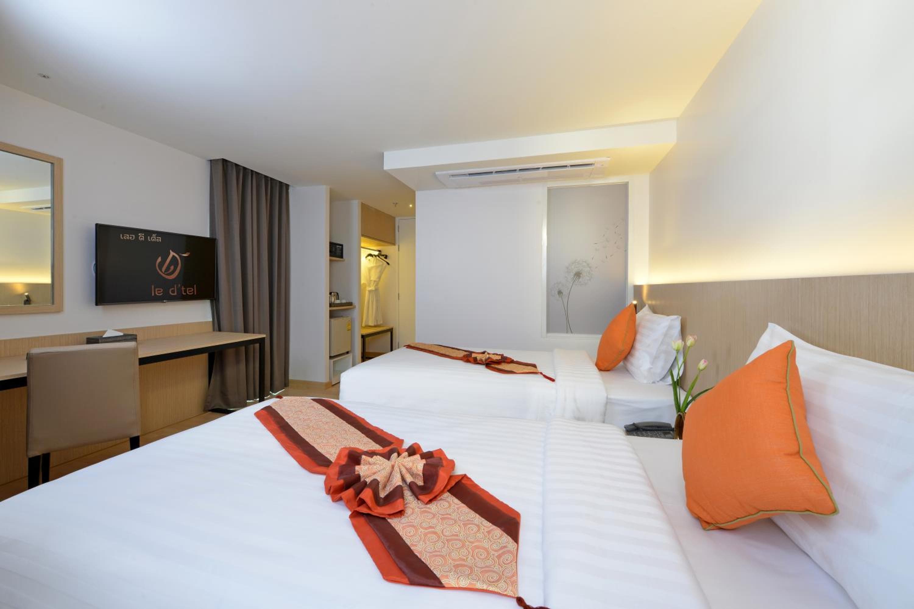D'Tel Bangkok — 30