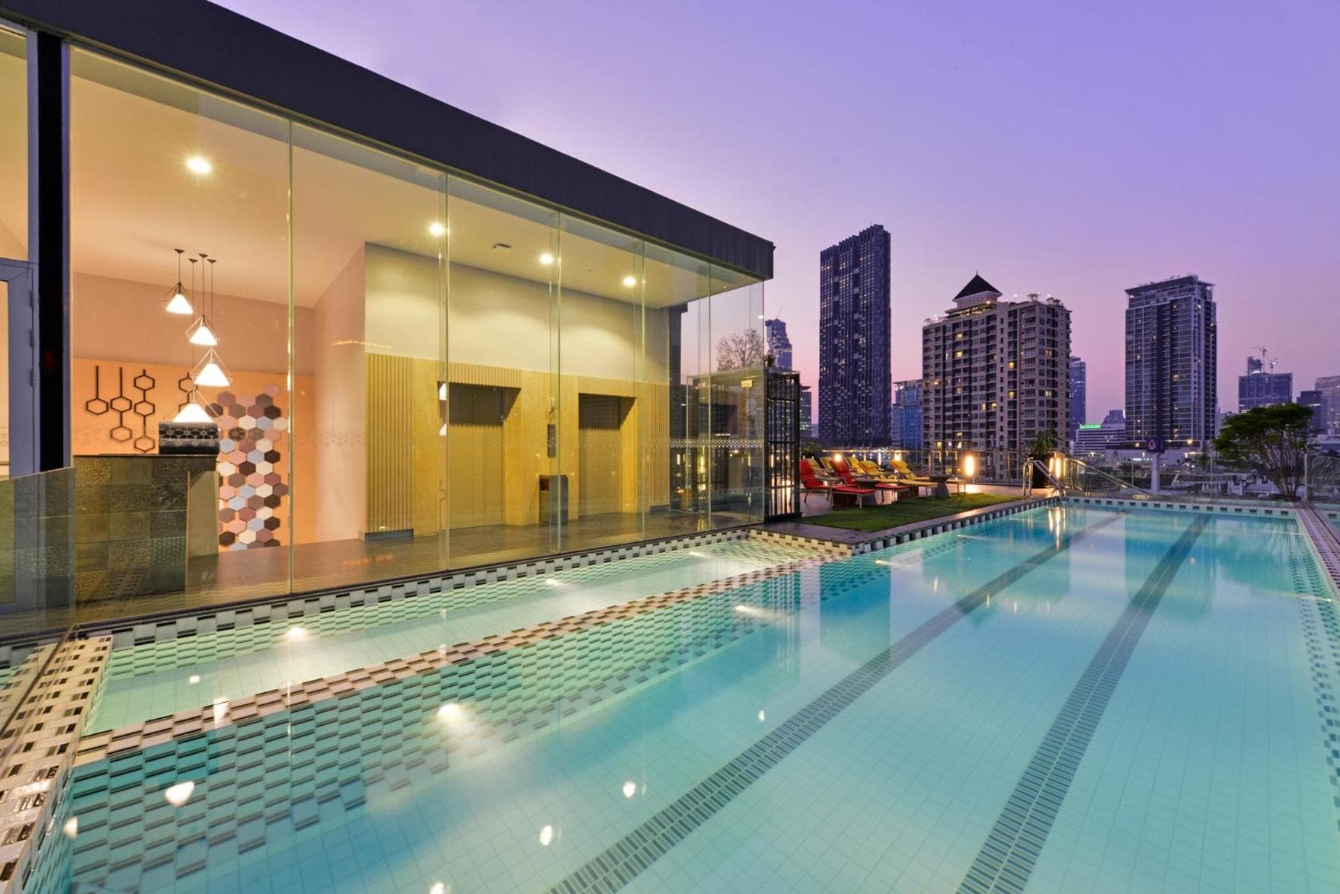 D'Tel Bangkok — 8