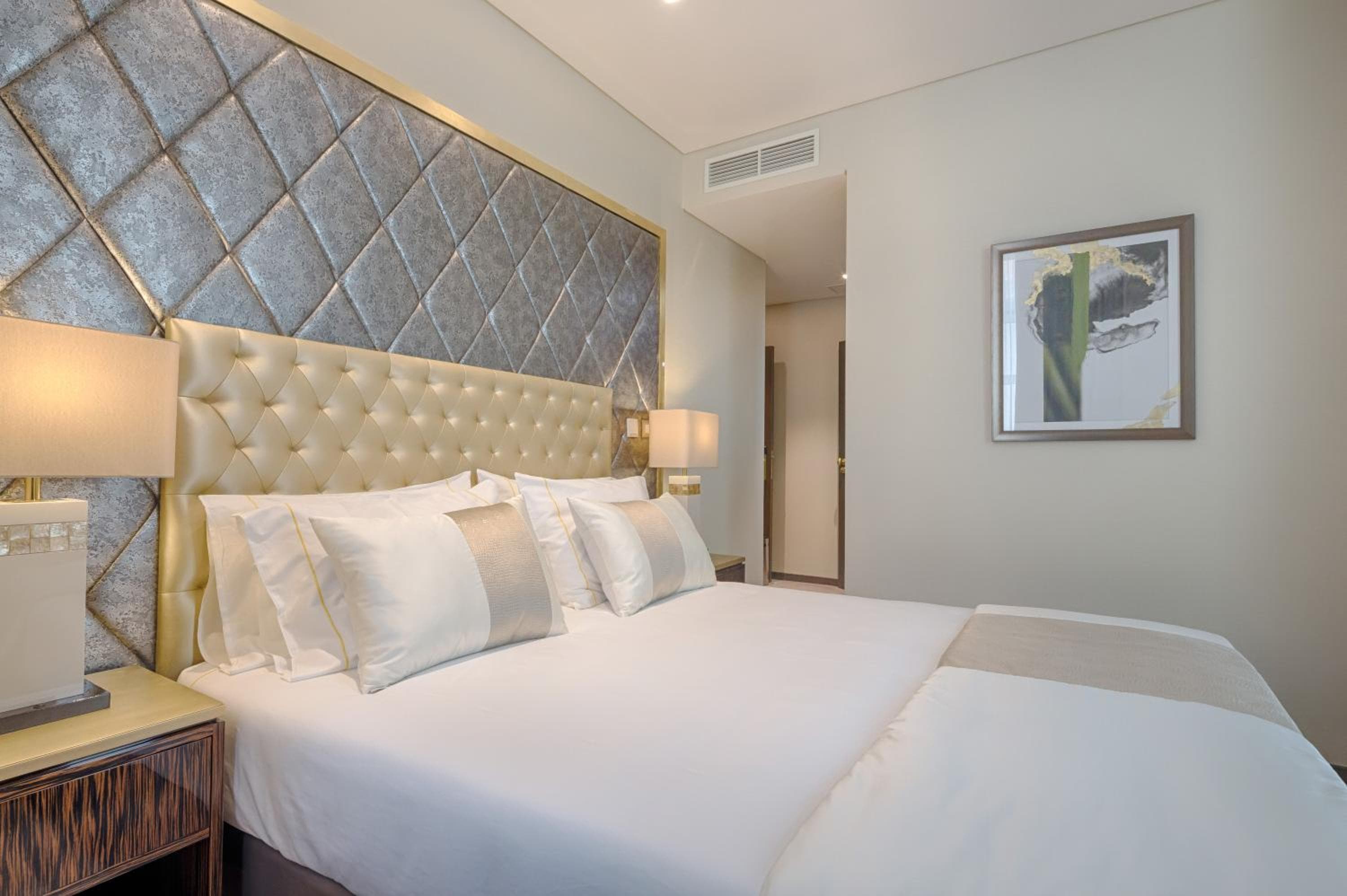 Hotel MeraPrime Gold Lisboa — 18