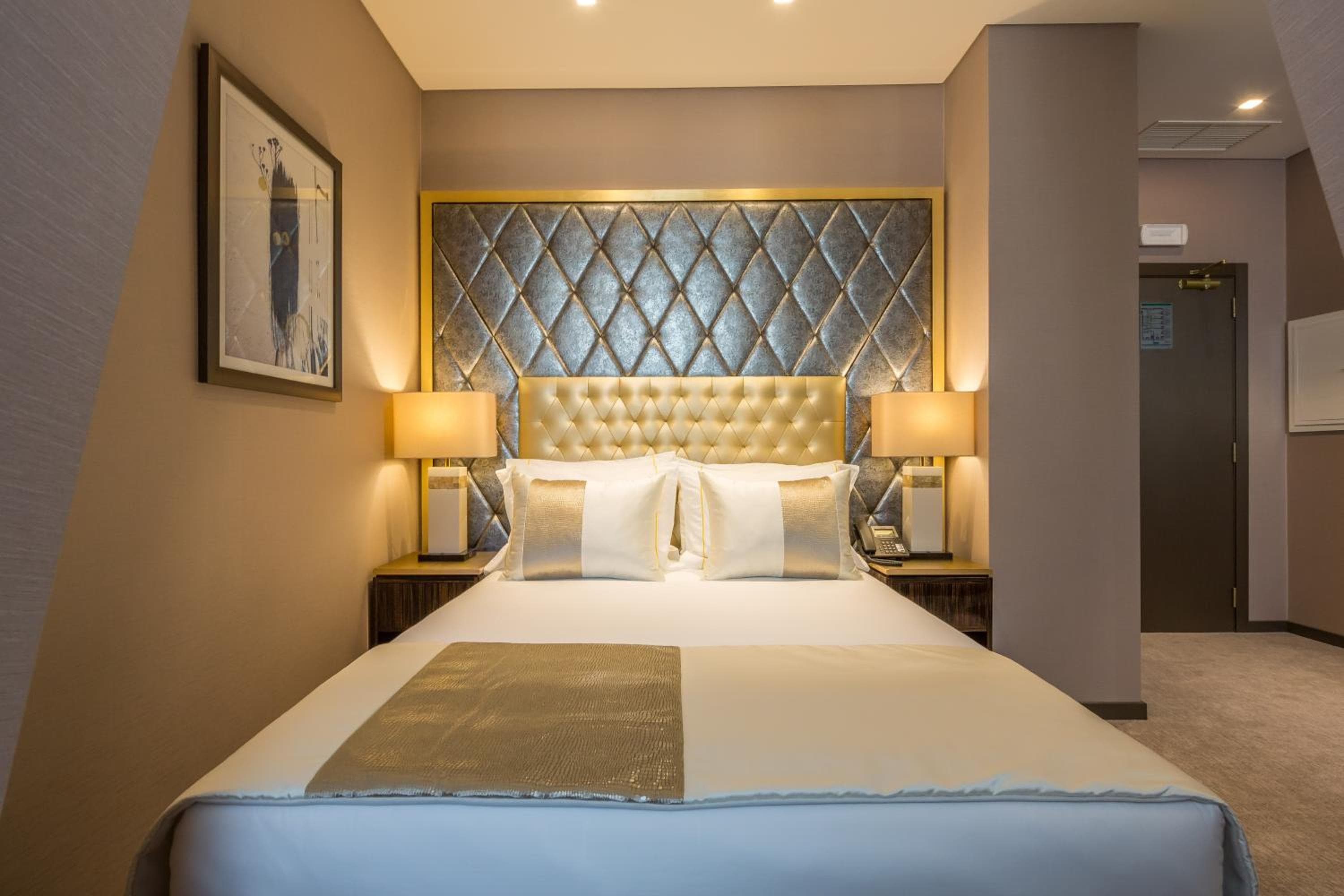 Hotel MeraPrime Gold Lisbona — 28