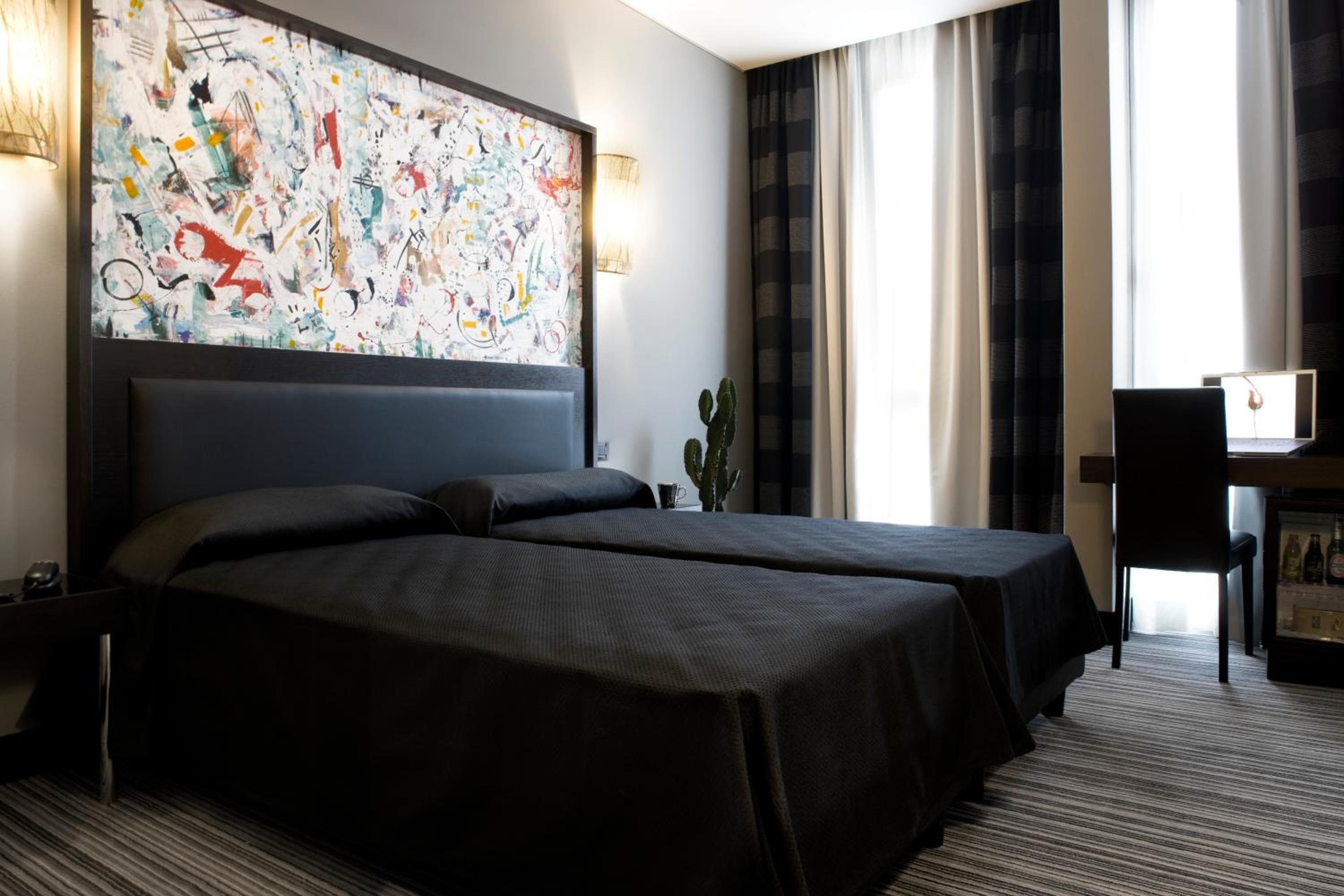 Twentyone Hotel — 10