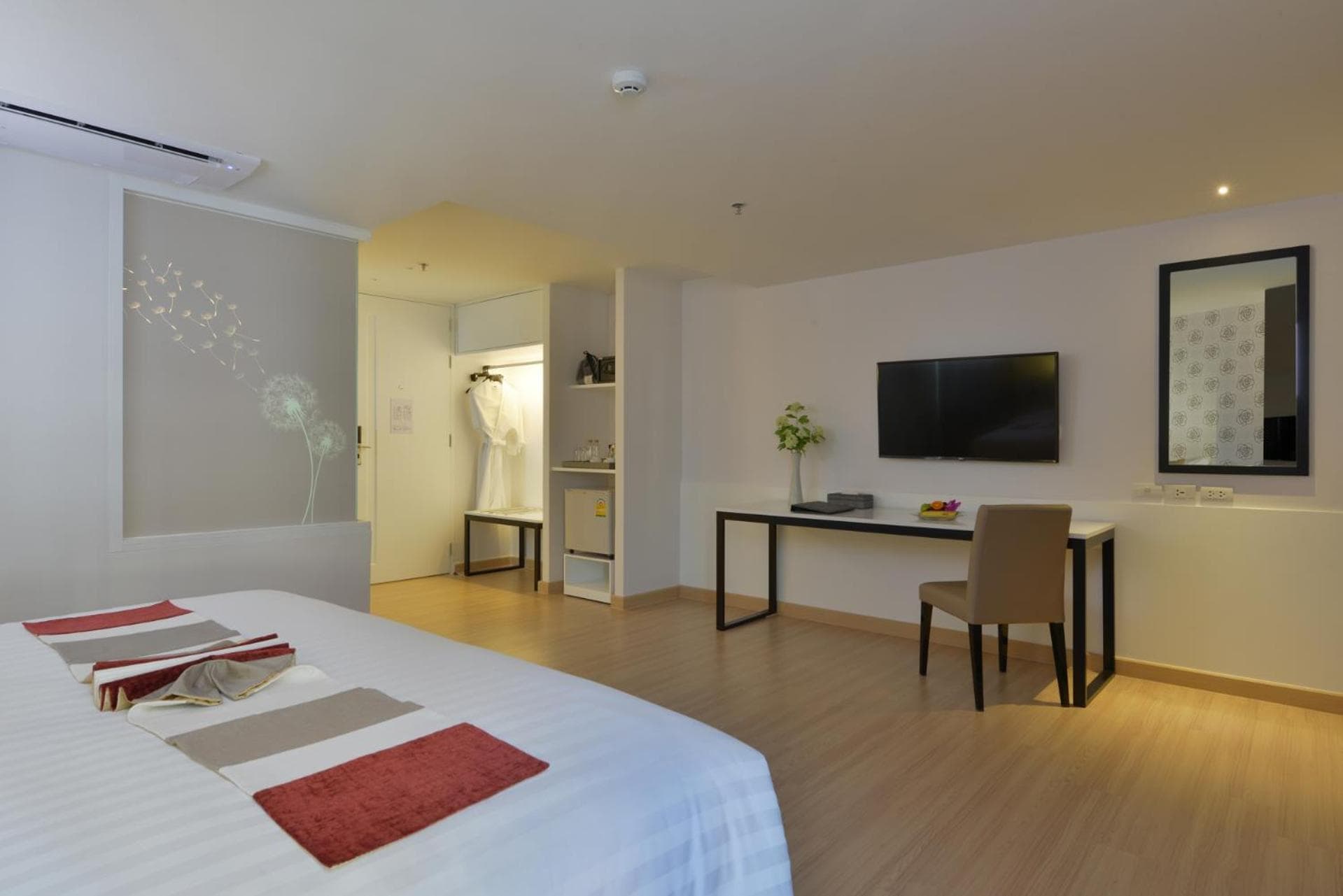 Le D'Tel Bangkok — 10