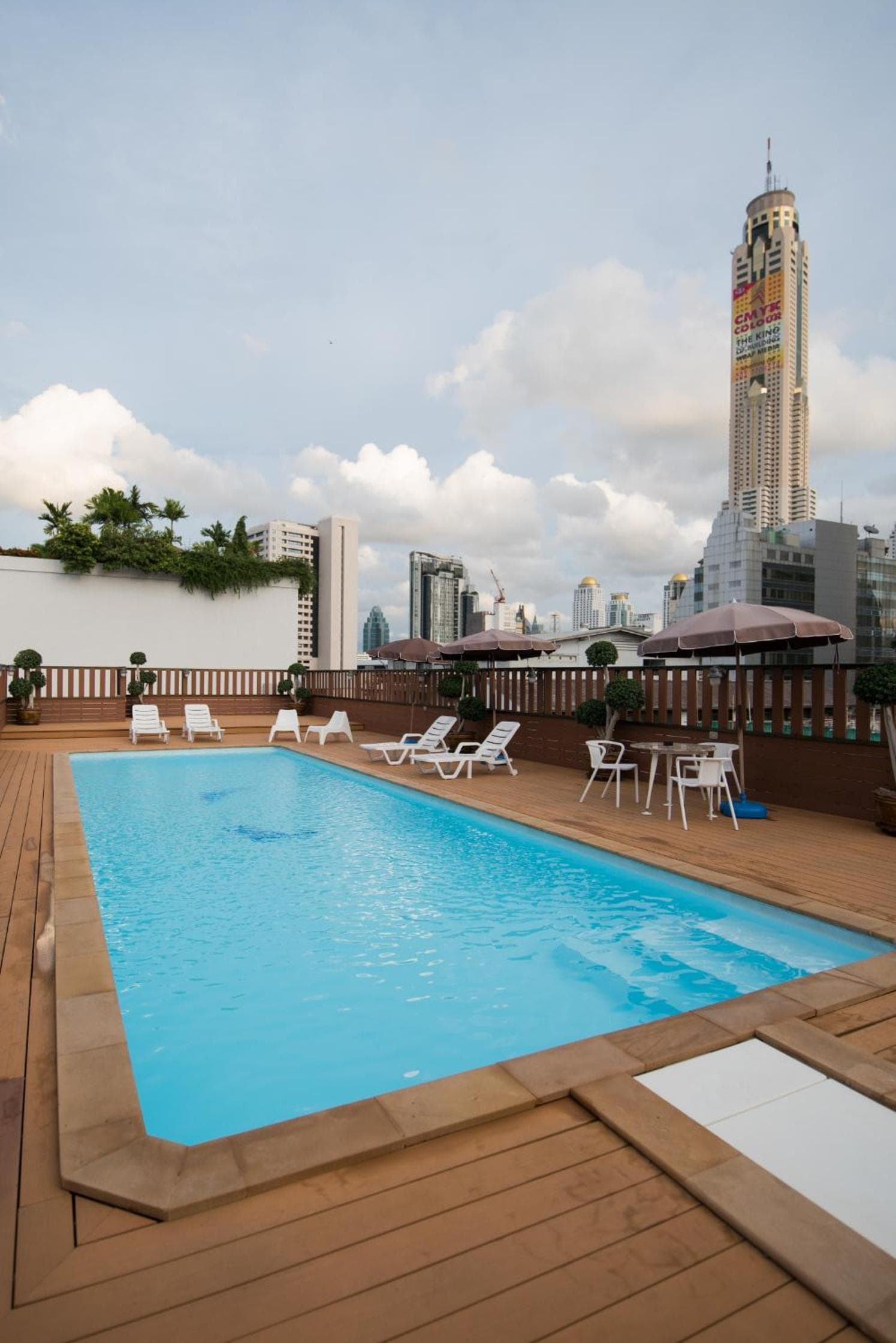 True Siam Rangnam Hotel — 3