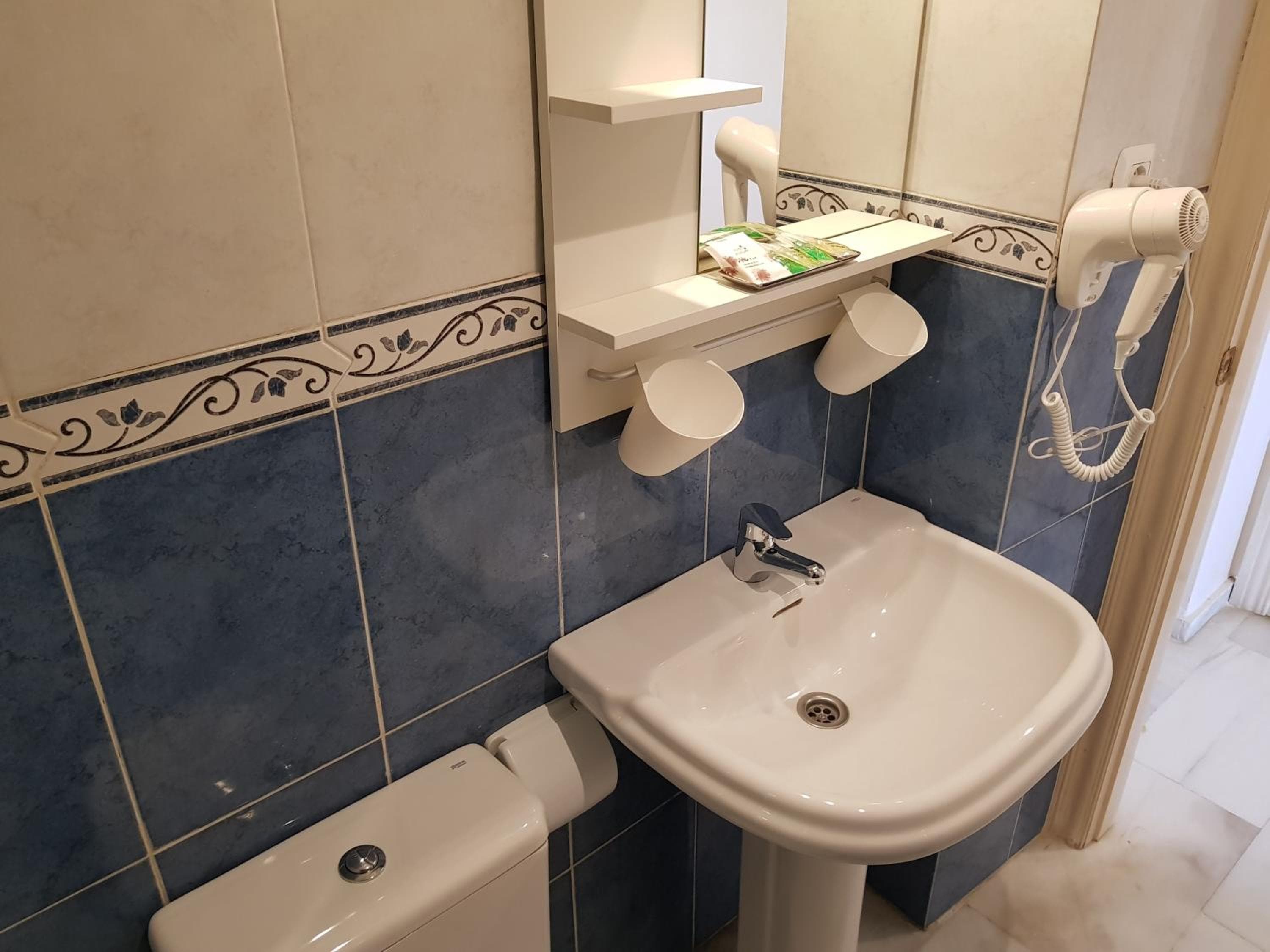 Fan Flat Eugenio -> Fan Flat Eugenio — 23