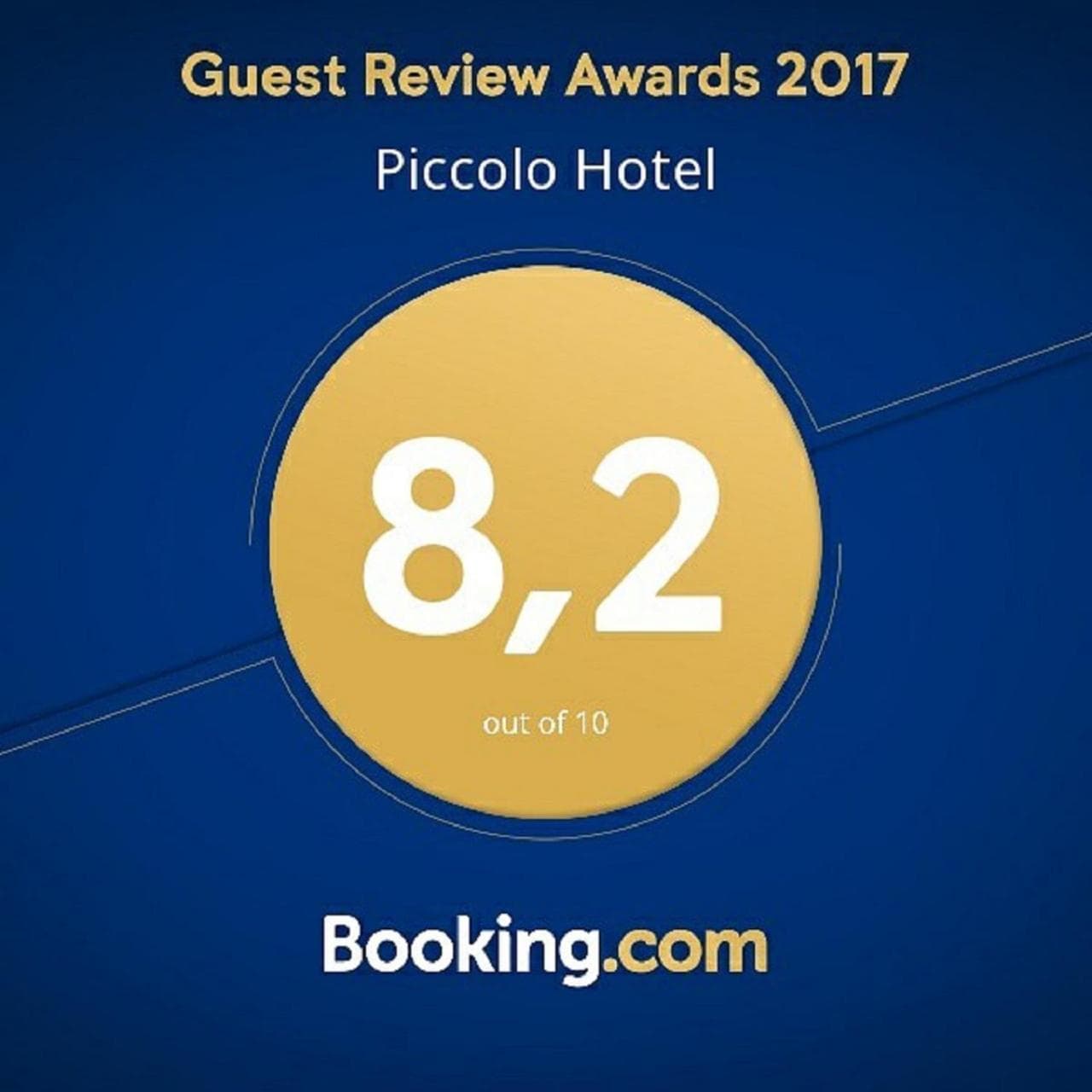 Pequeño hotel — 2