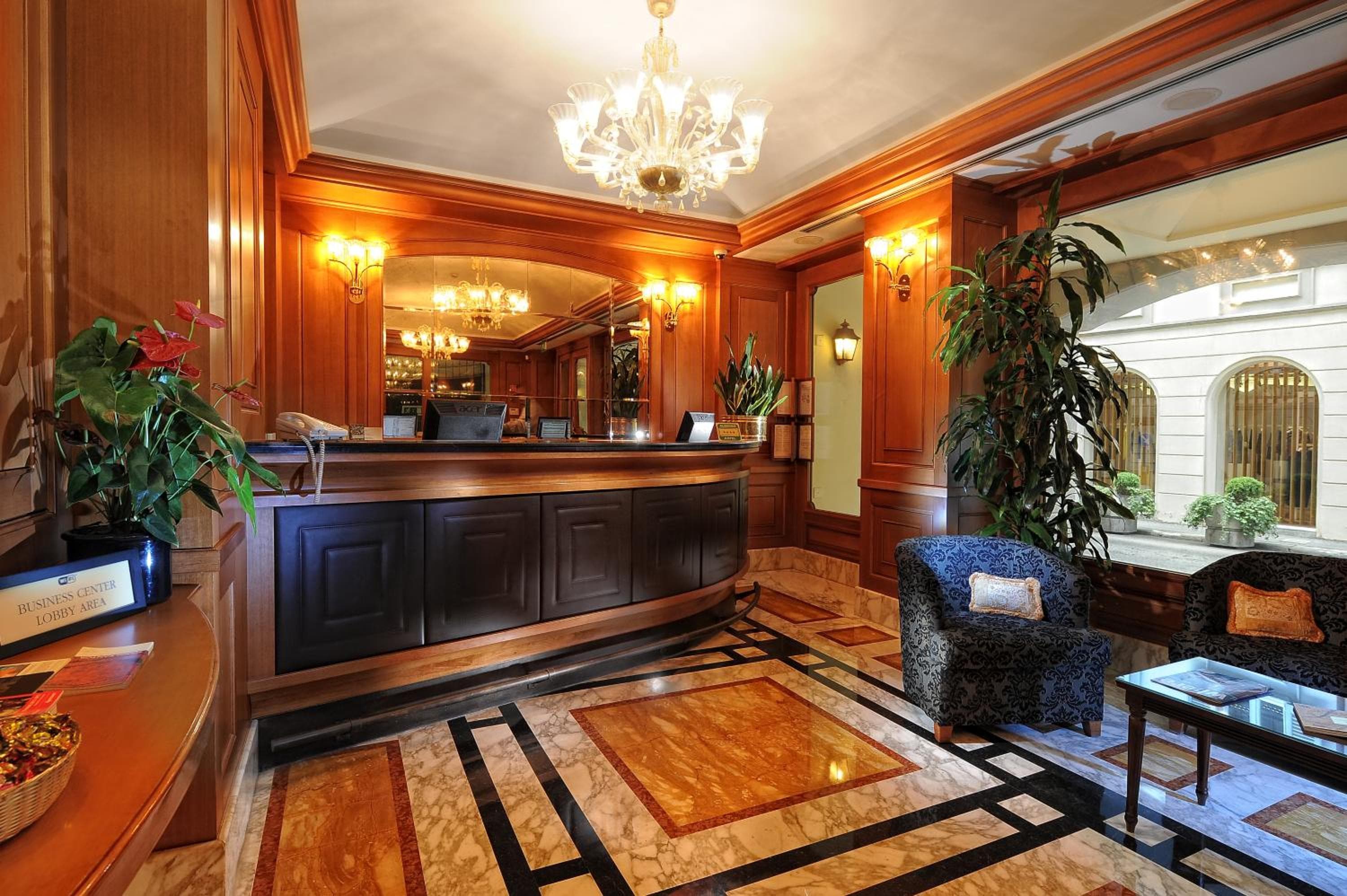 Albergo Manzoni — 2