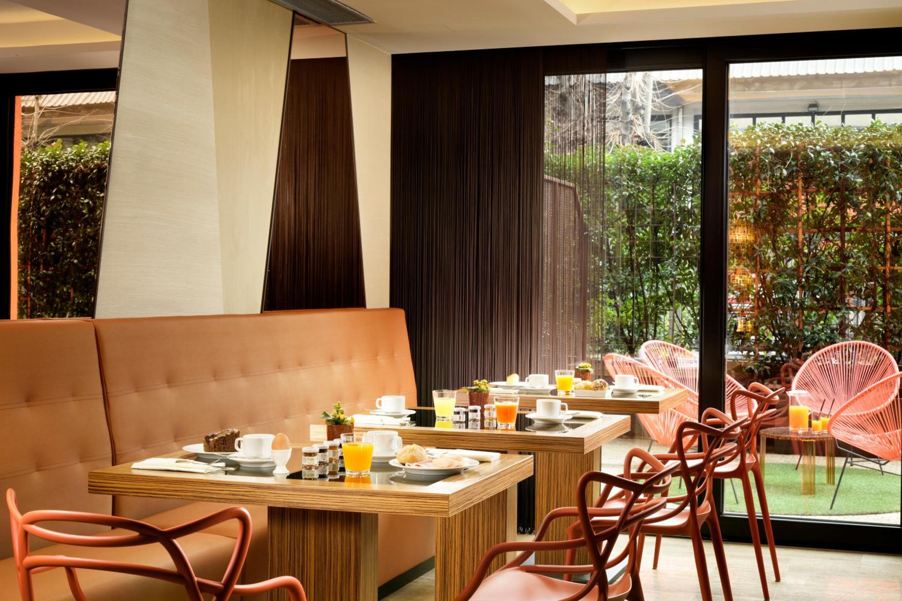 Milan Suite Hotel — 14