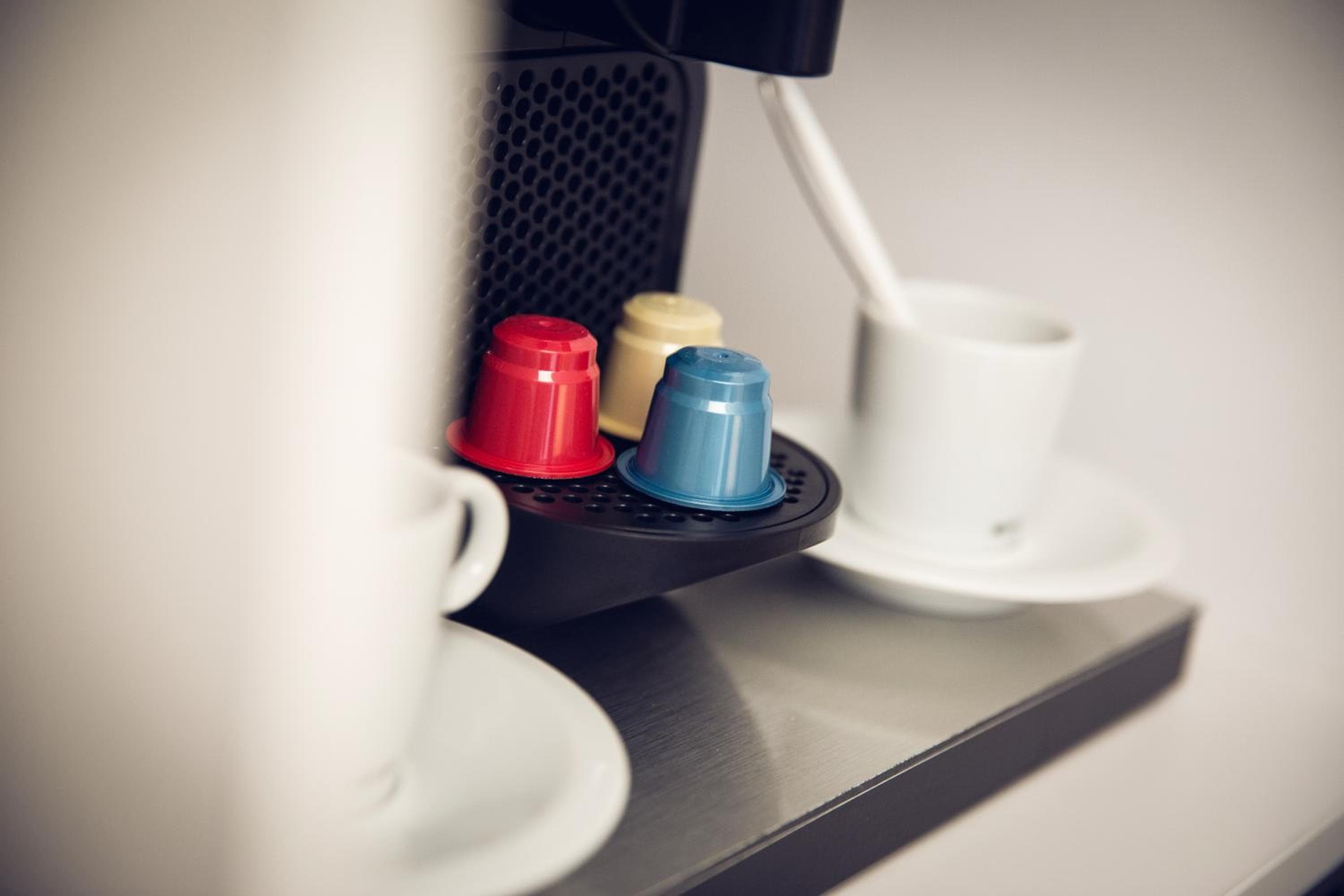 B&B HOTEL Paris 17 Batignolles hotel, 4 Boulevard Berthier, Paris, France — photo 8