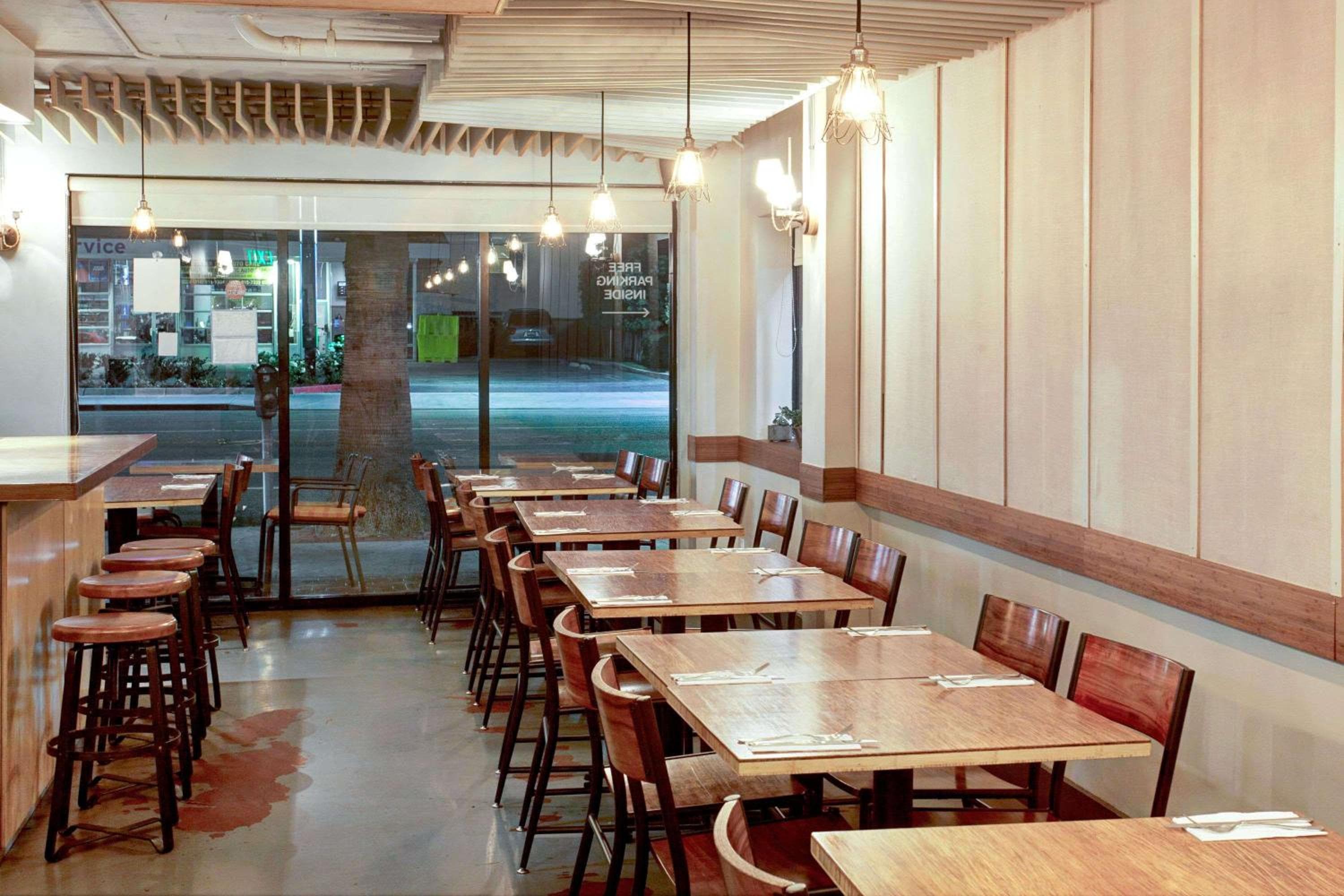 Travelodge by Wyndham Culver City — 13