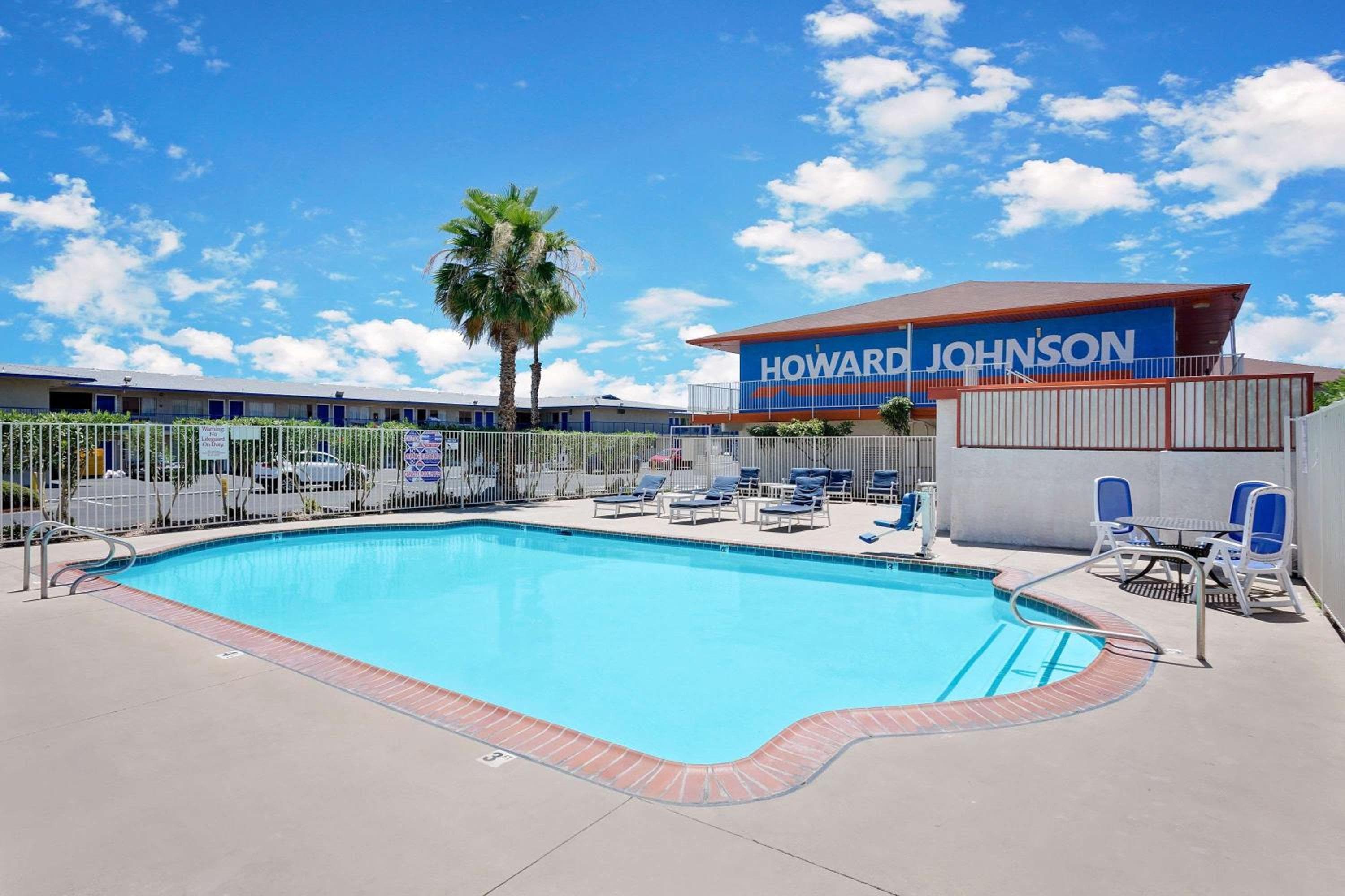 Motel 6 Las Vegas, NV - Strip — 19