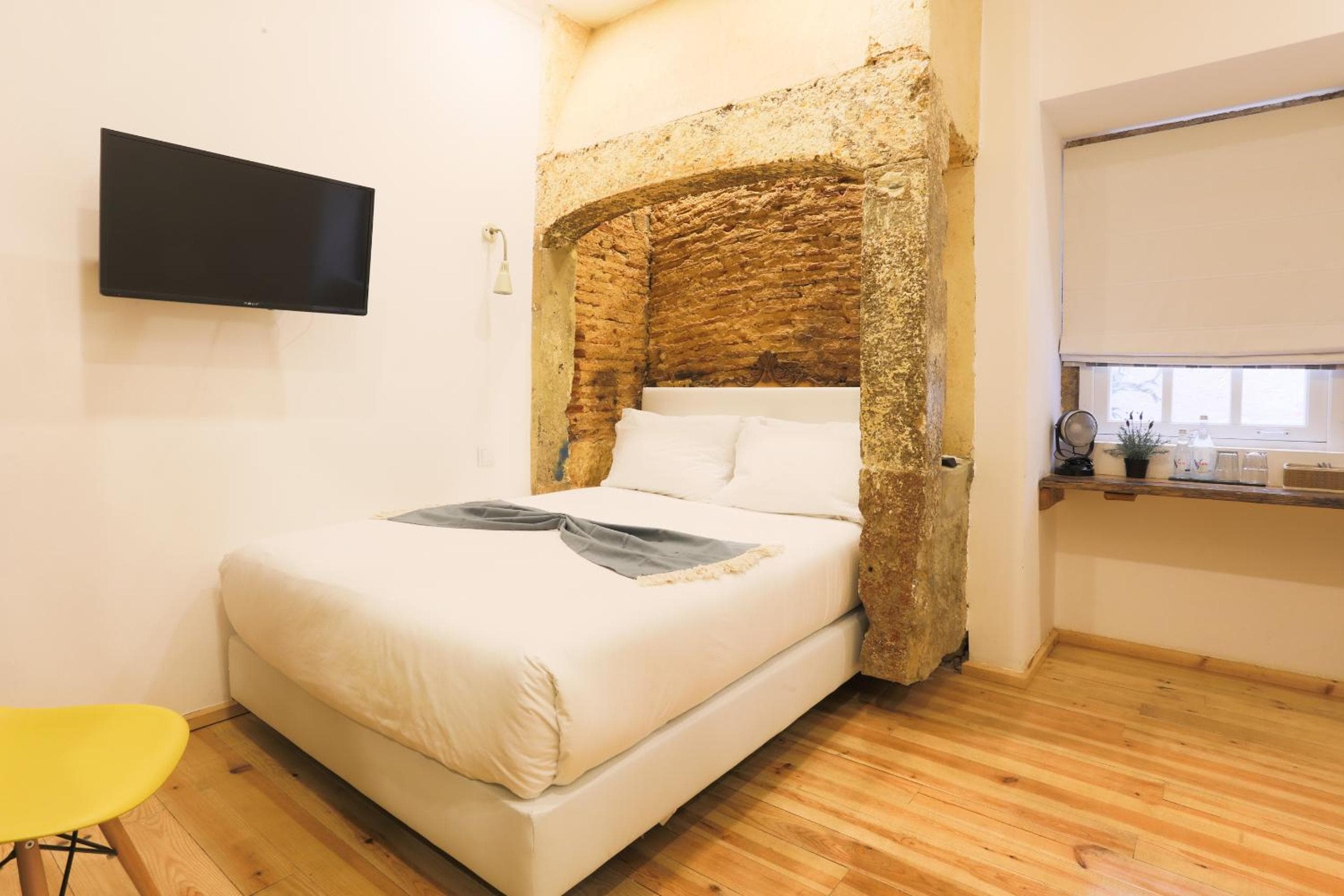 262 Boutique Hotel — 24