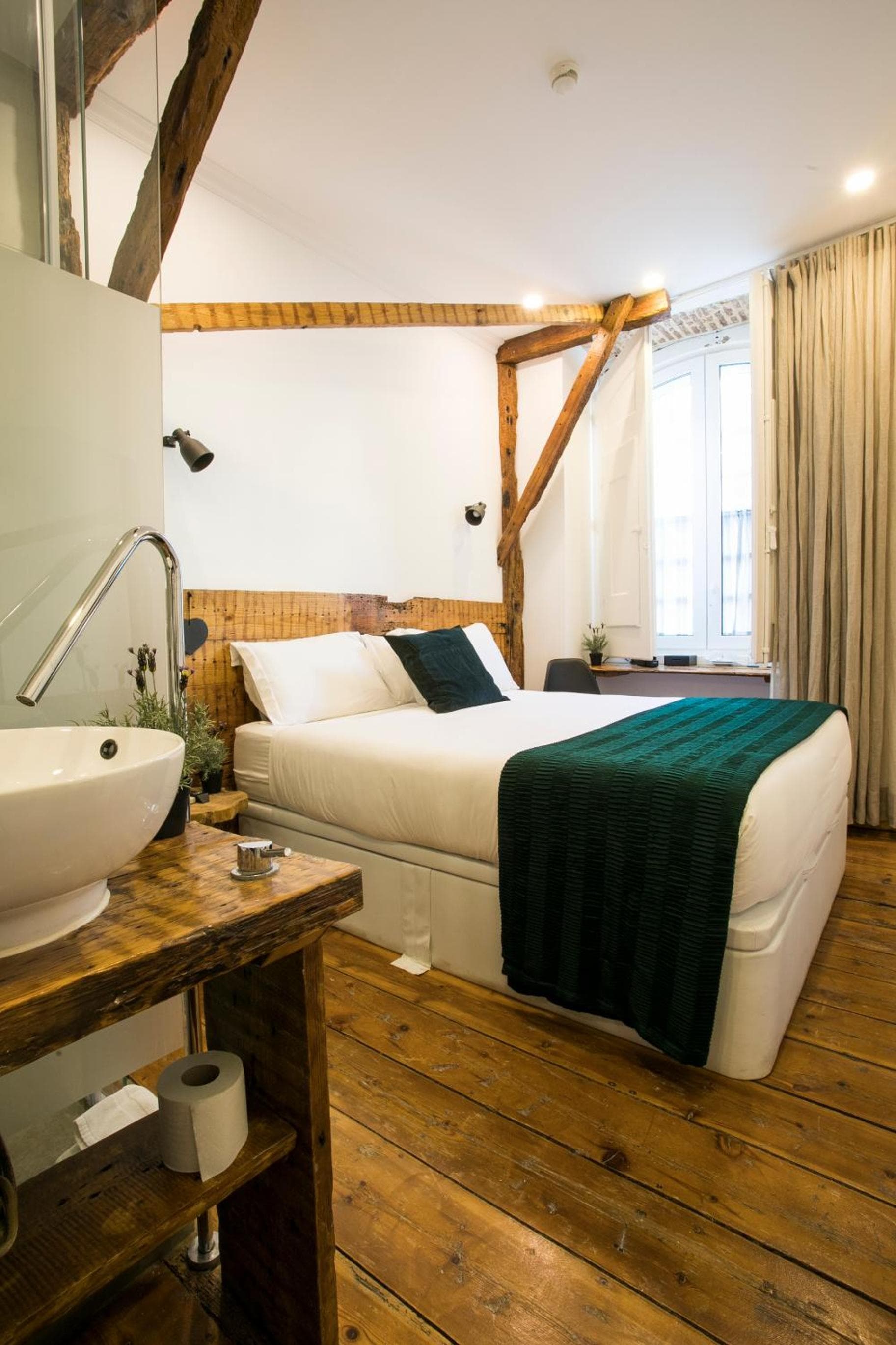 262 Boutique Hotel — 27