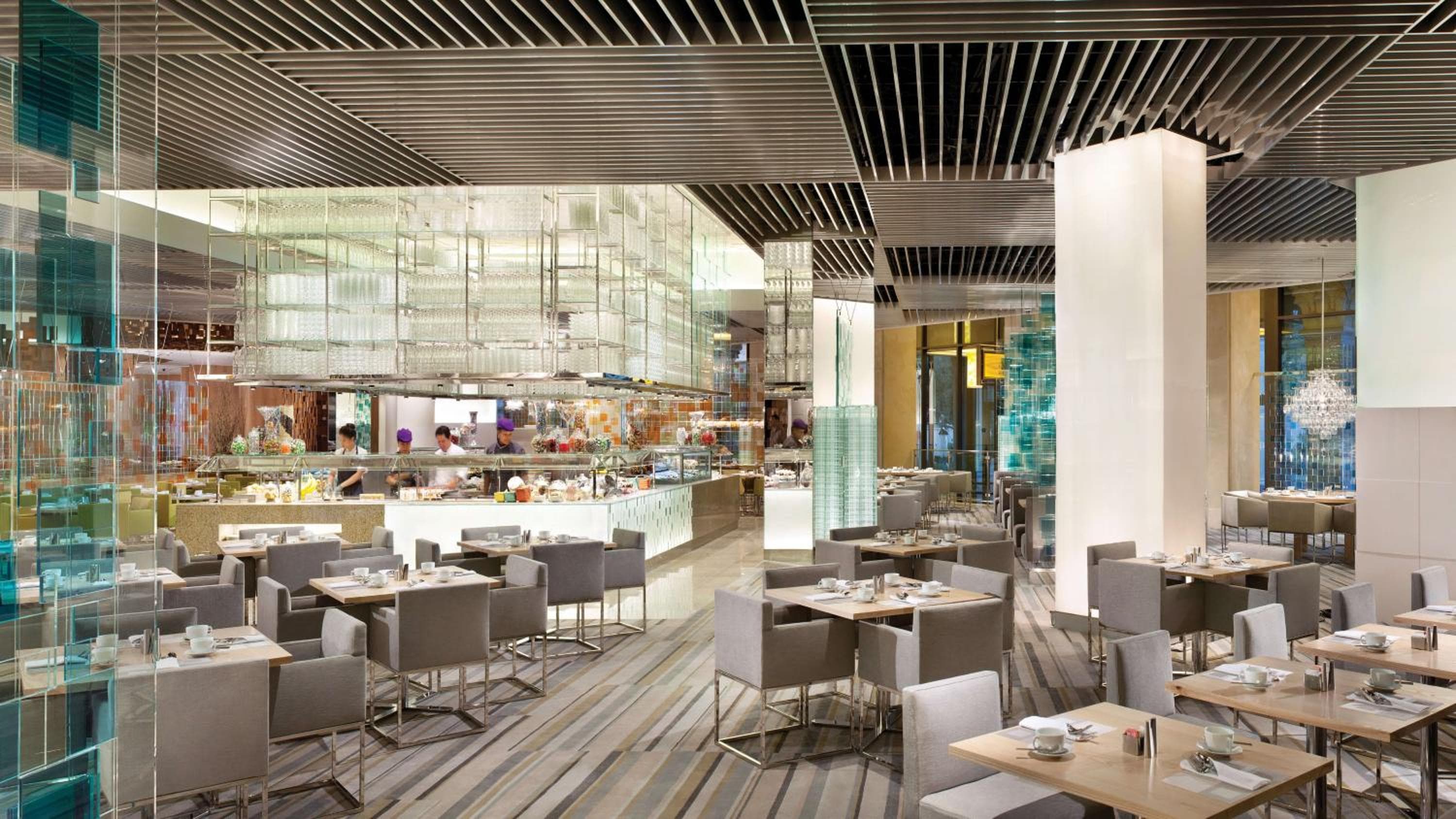 Caesars Palace Hotel & Casino — 13