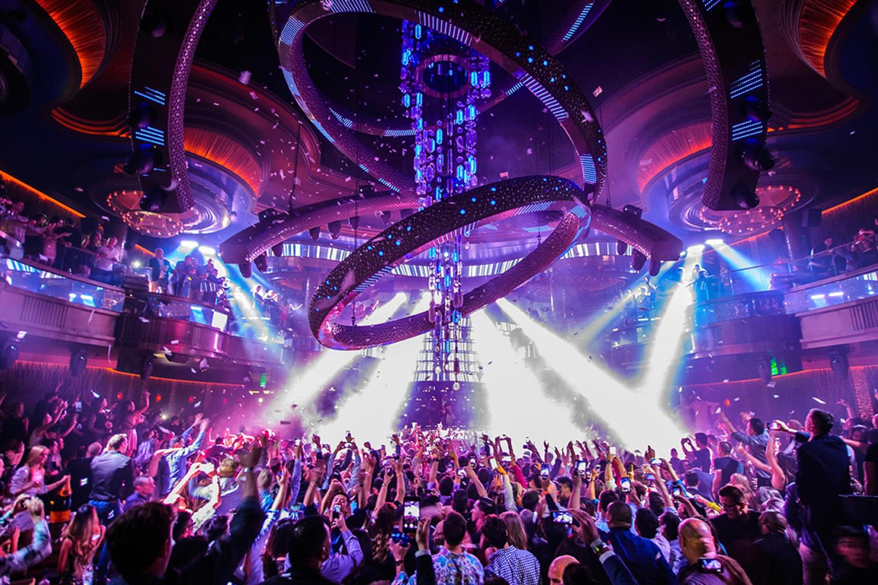 Caesars Palace Hotel & Casino — 12