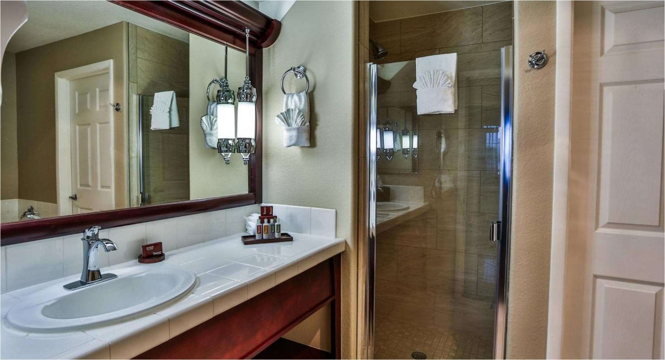 Tuscany Suites & Casino — 22