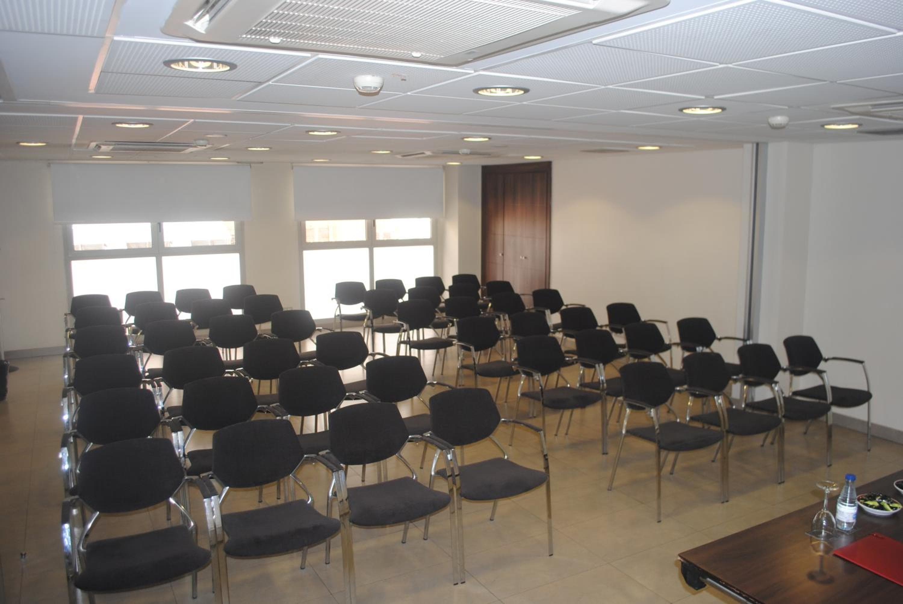 Suites Viena Plaza de España — 28