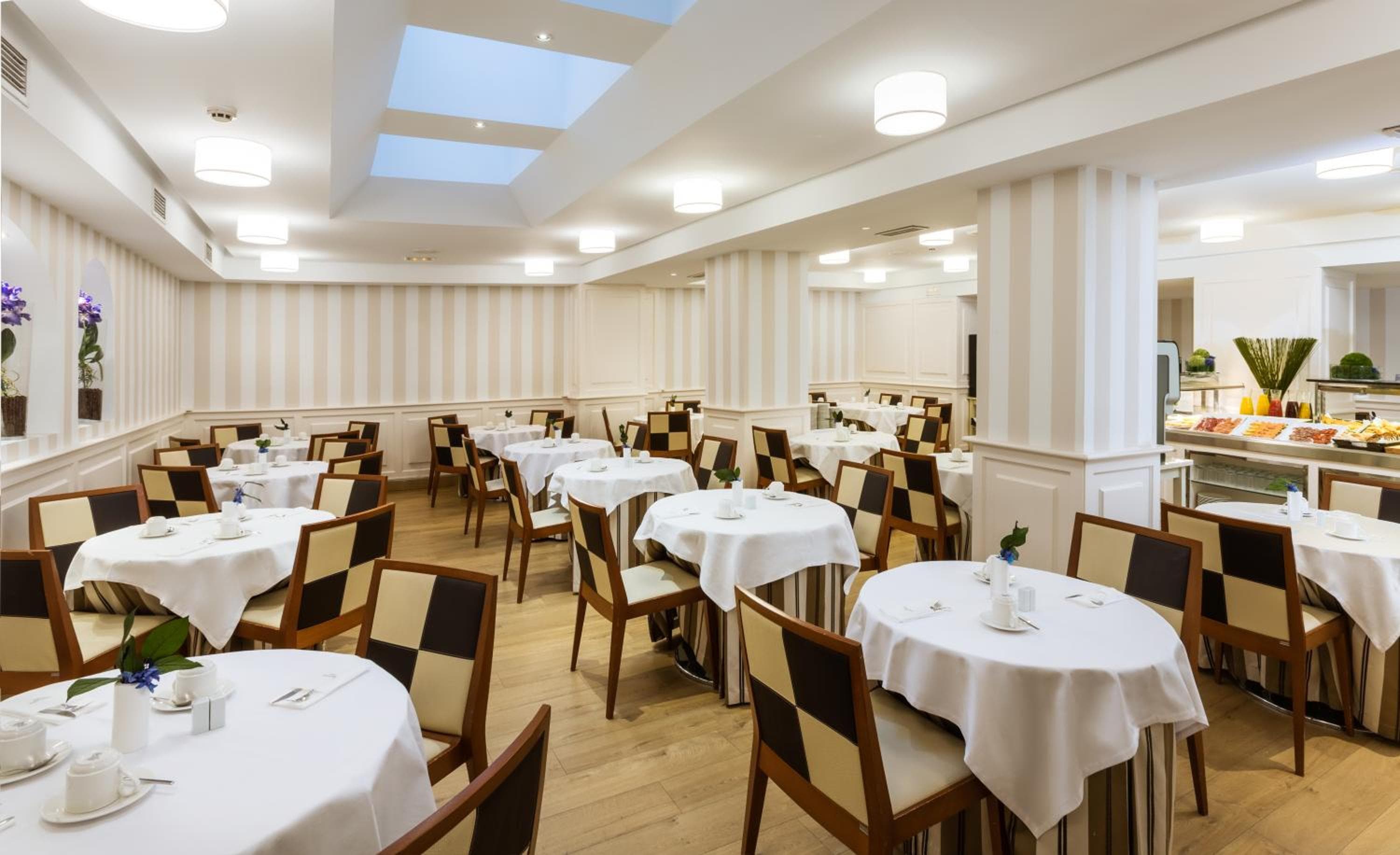 Sercotel Gran Hotel Conde Duque — 25