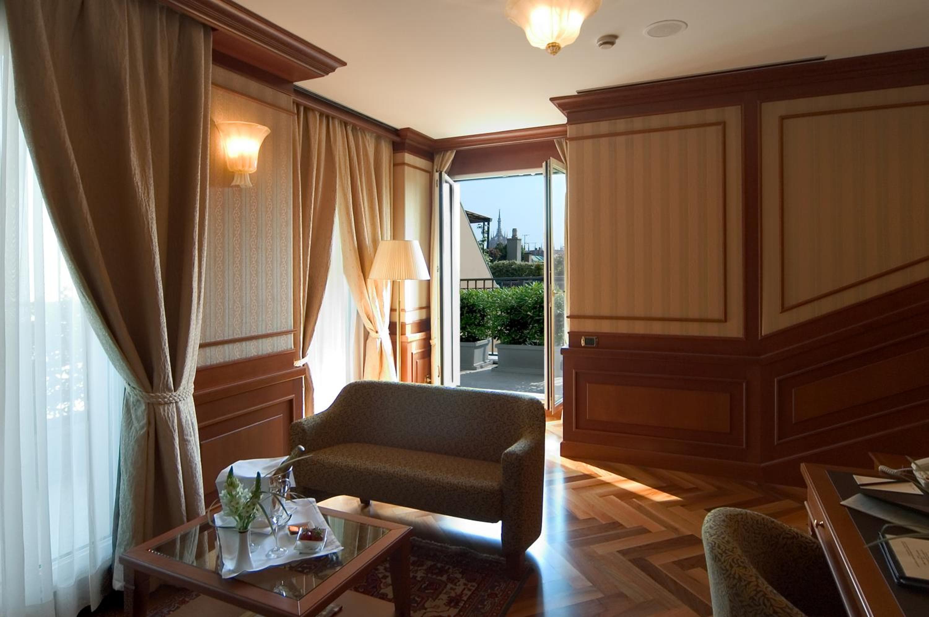 Albergo Manzoni — 11