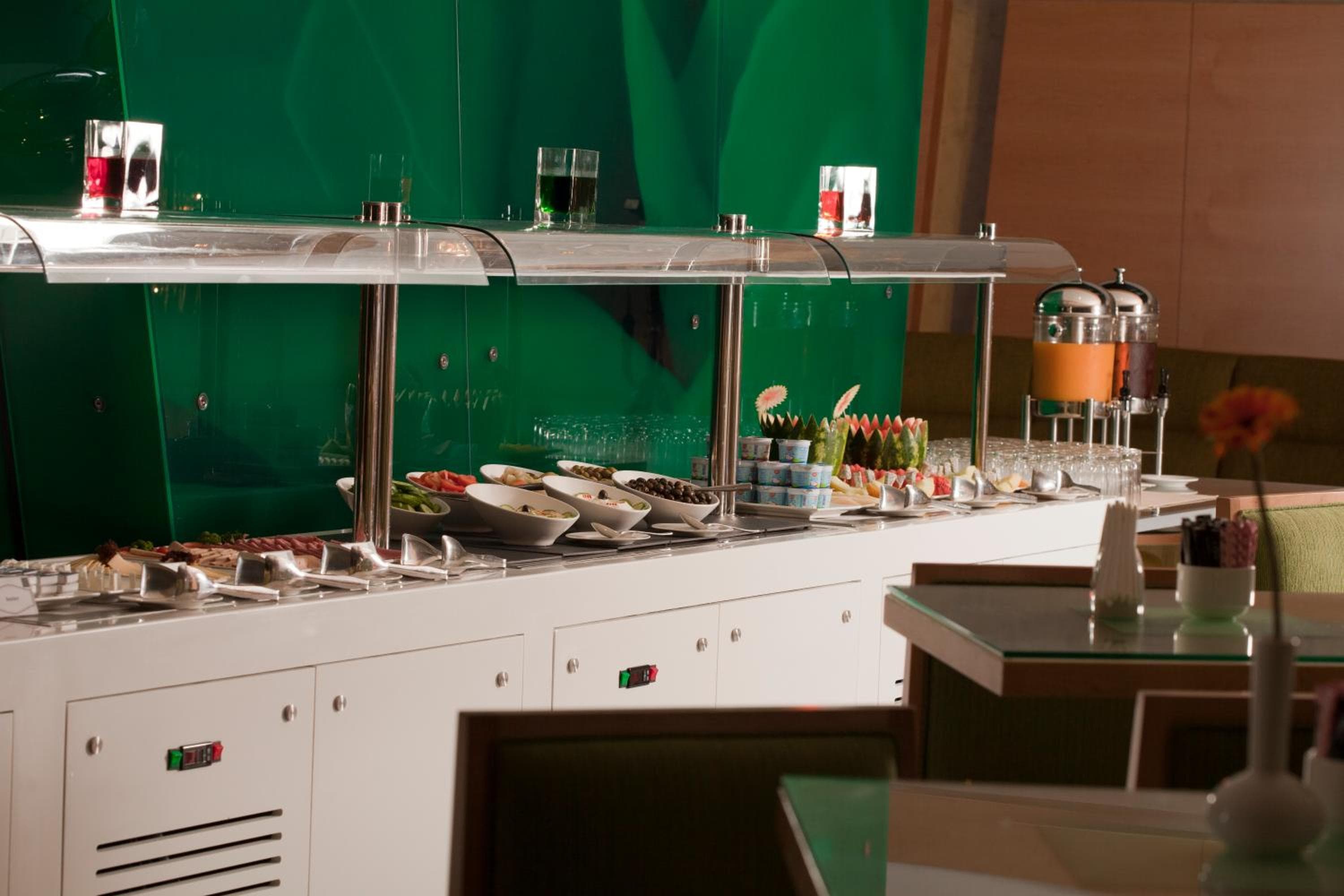 Al Khoory Executive Hotel, Al Wasl — 15