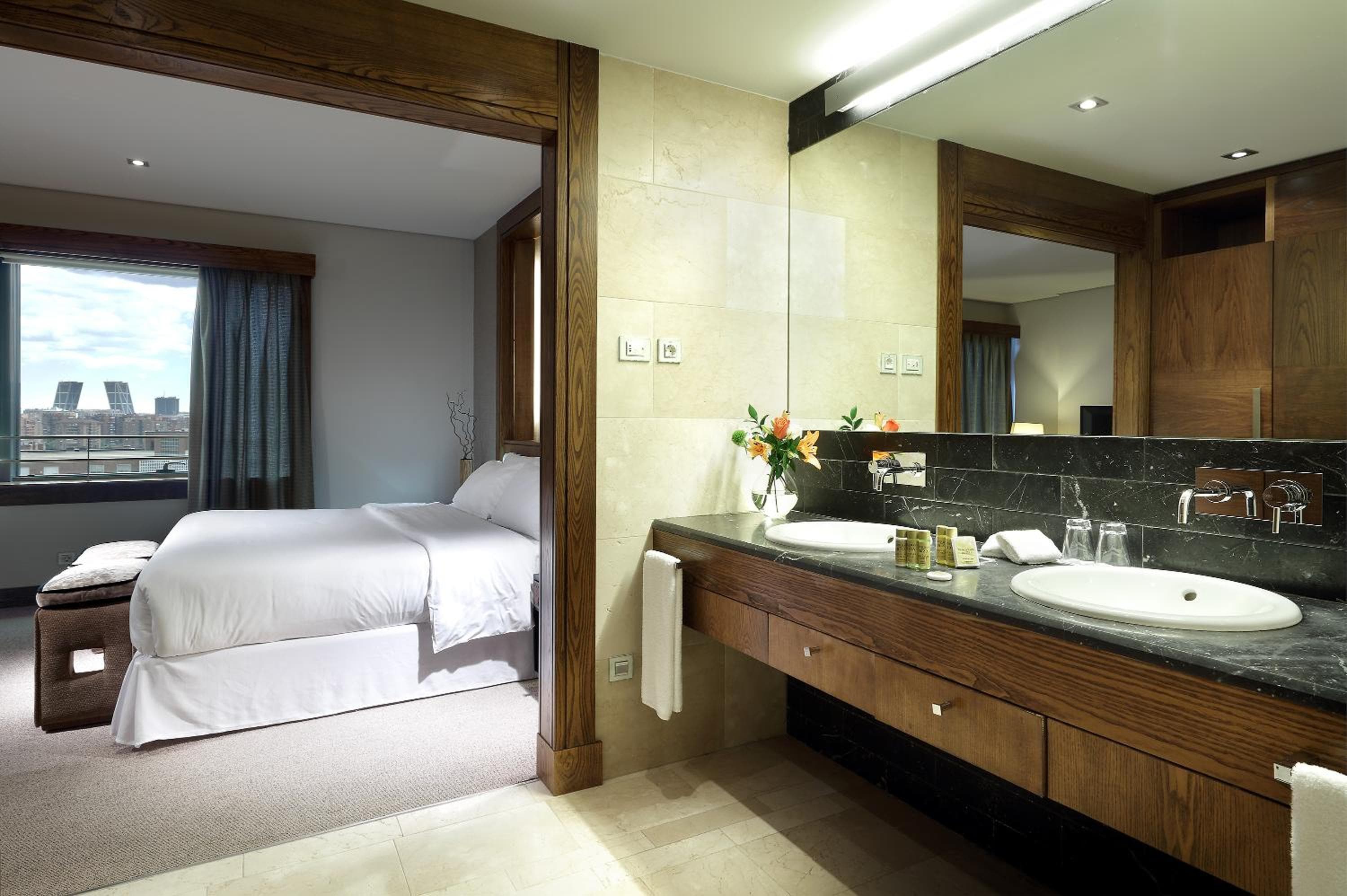 Eurostars Suites Mirasierra — 7