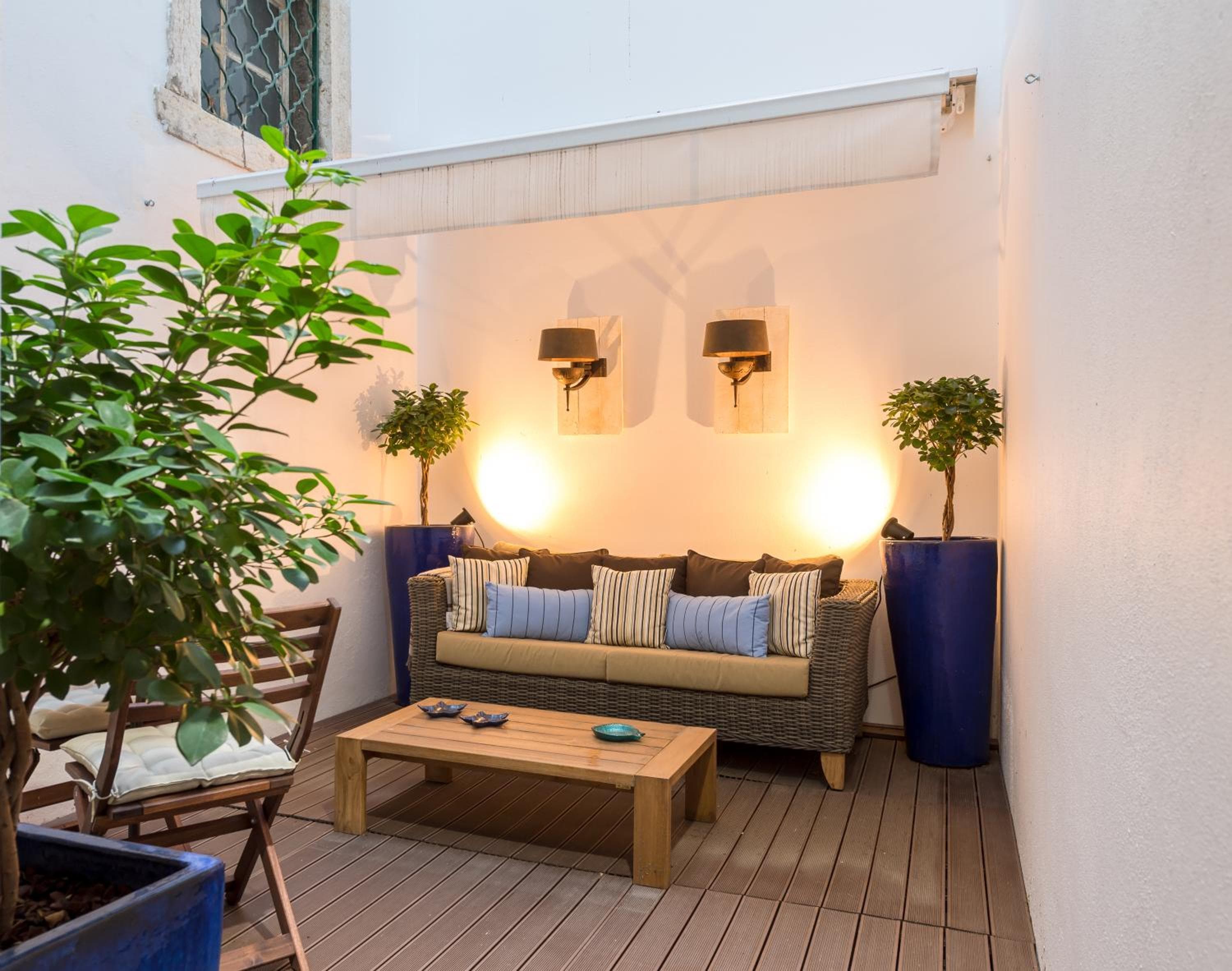 Lisbona Carmo Hotel — 18