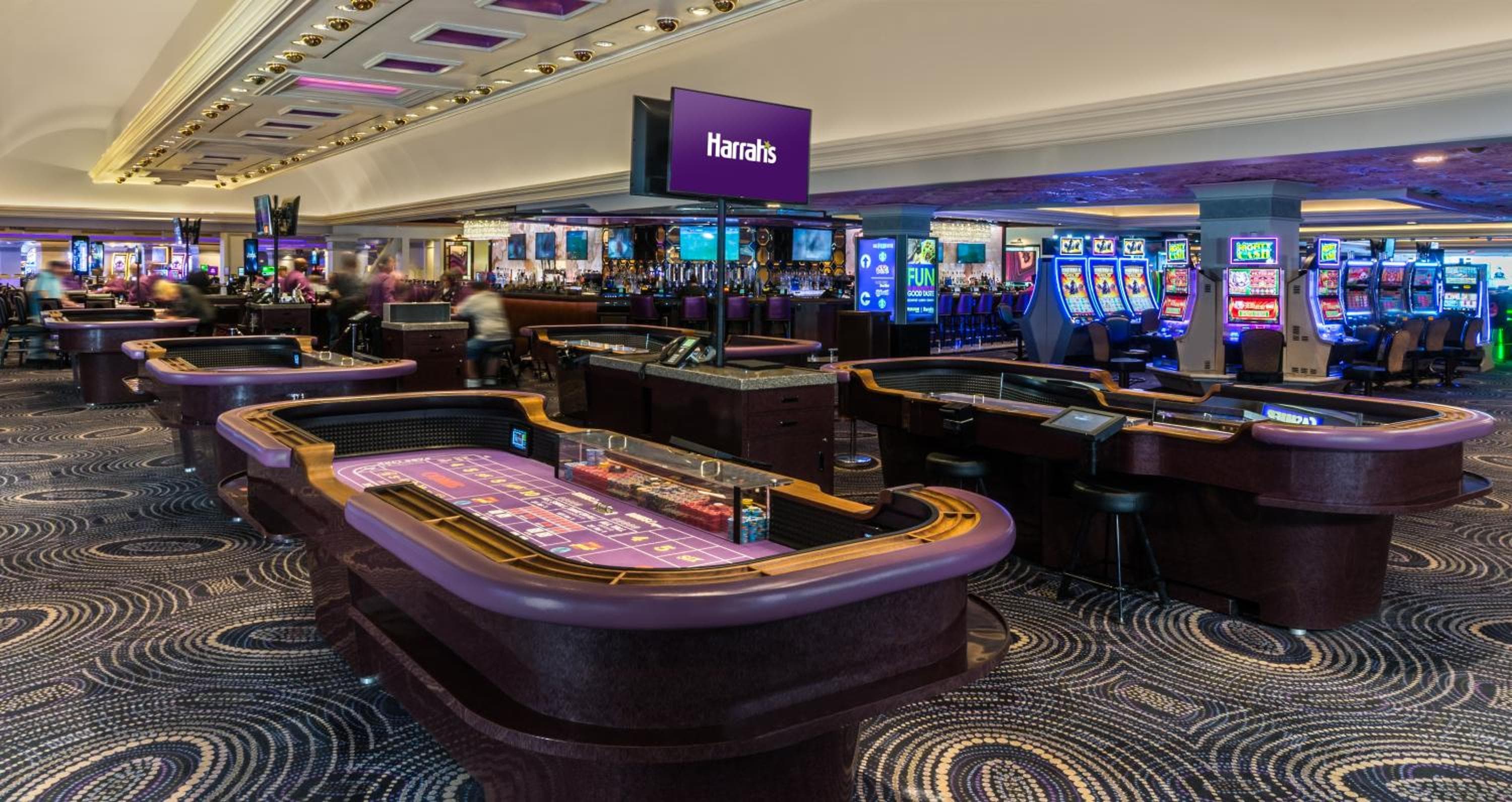 Harrah's Las Vegas, A Caesars Destination — 15