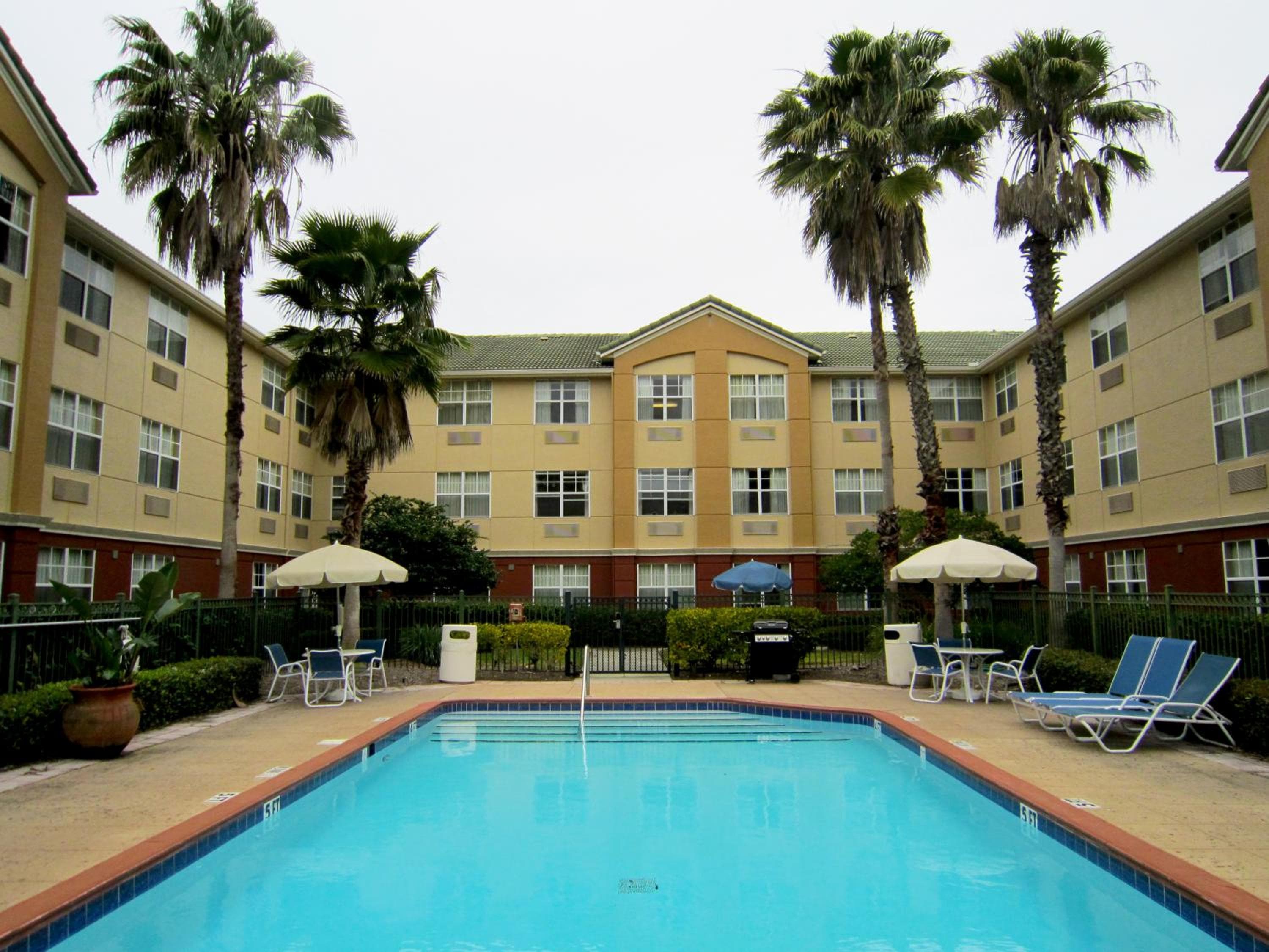Extended Stay America Suites - Tampa - Airport - N Westshore Blvd — 10